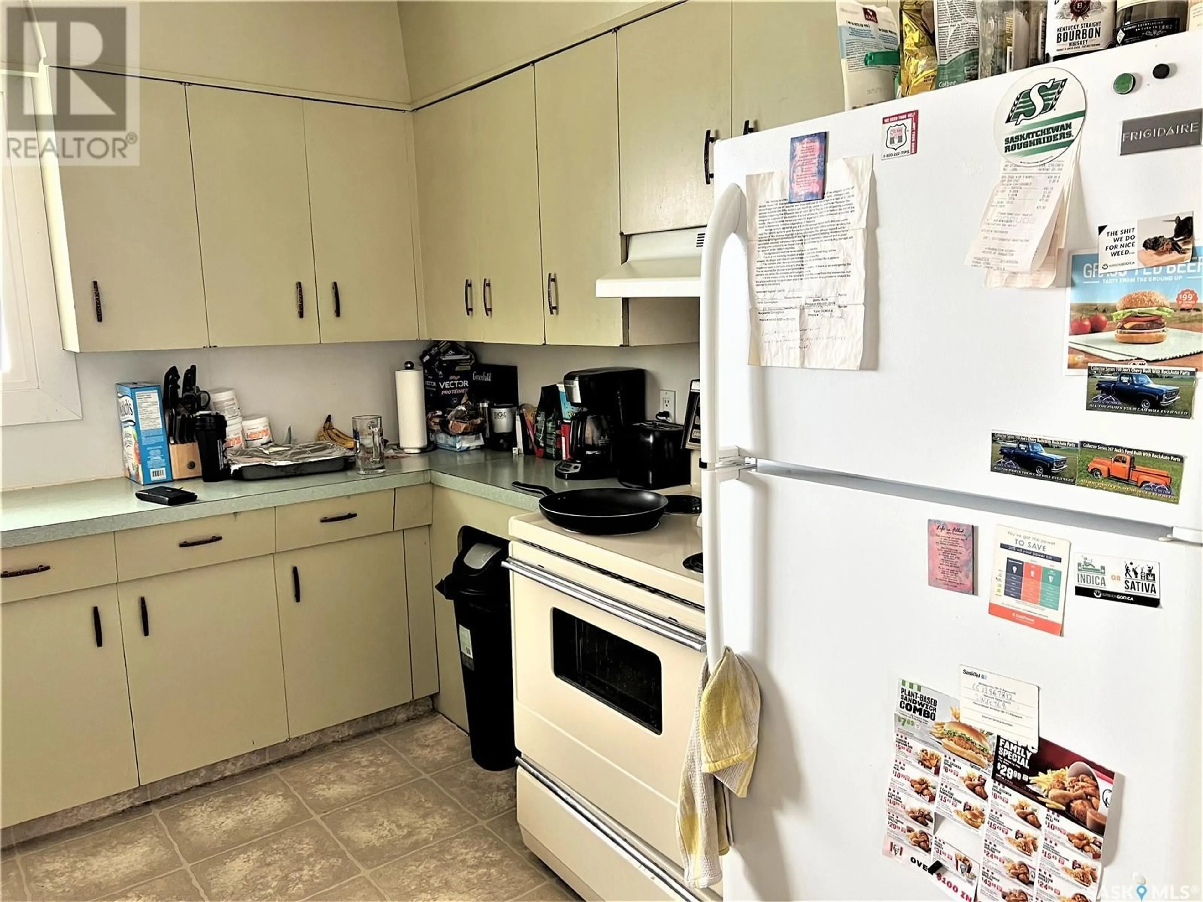 Standard kitchen, unknown for 319 10TH STREET, Humboldt Saskatchewan S0K2A0