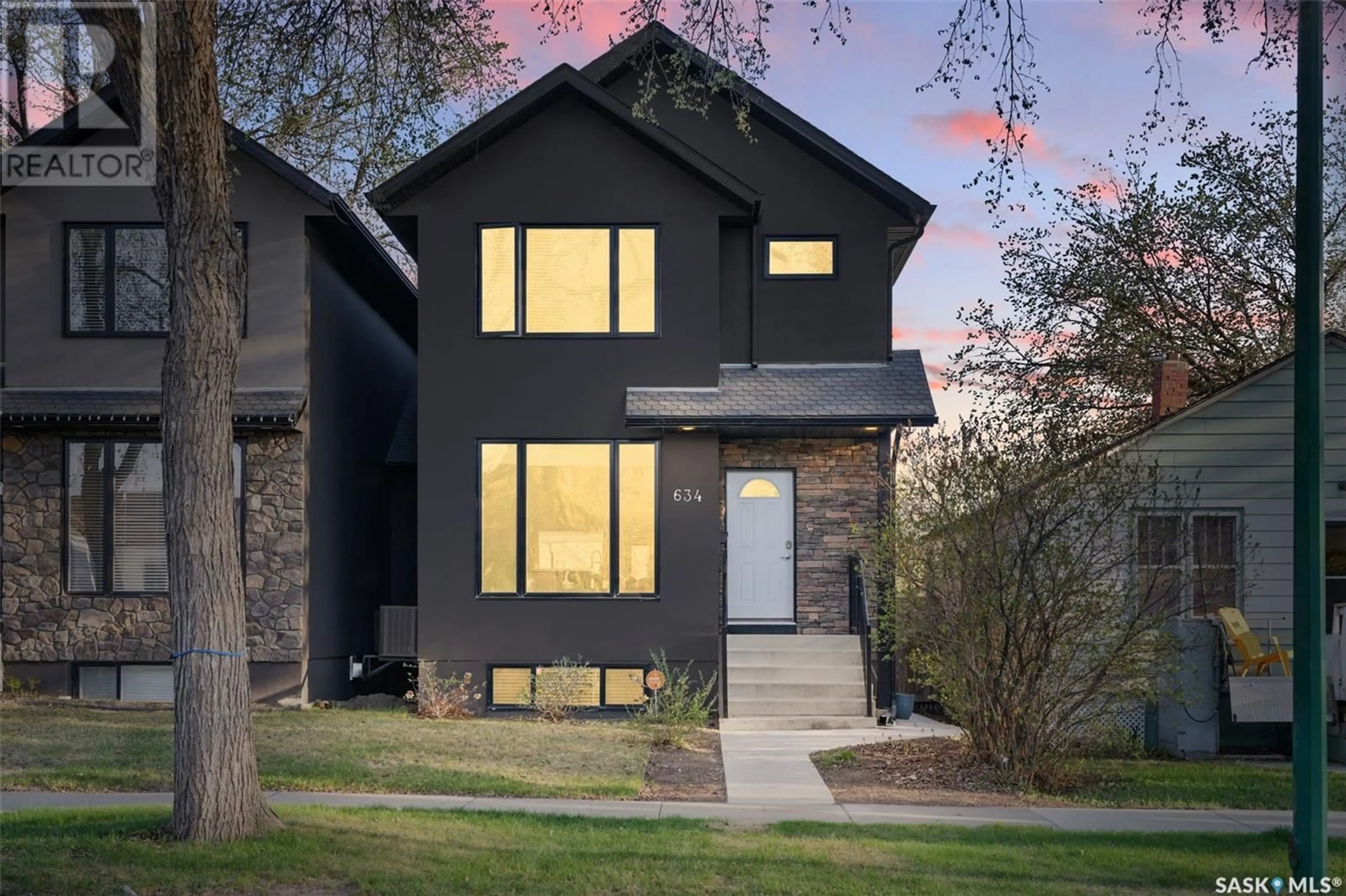 Home with brick exterior material, street for 634 7TH STREET, Saskatoon Saskatchewan S7H0X9