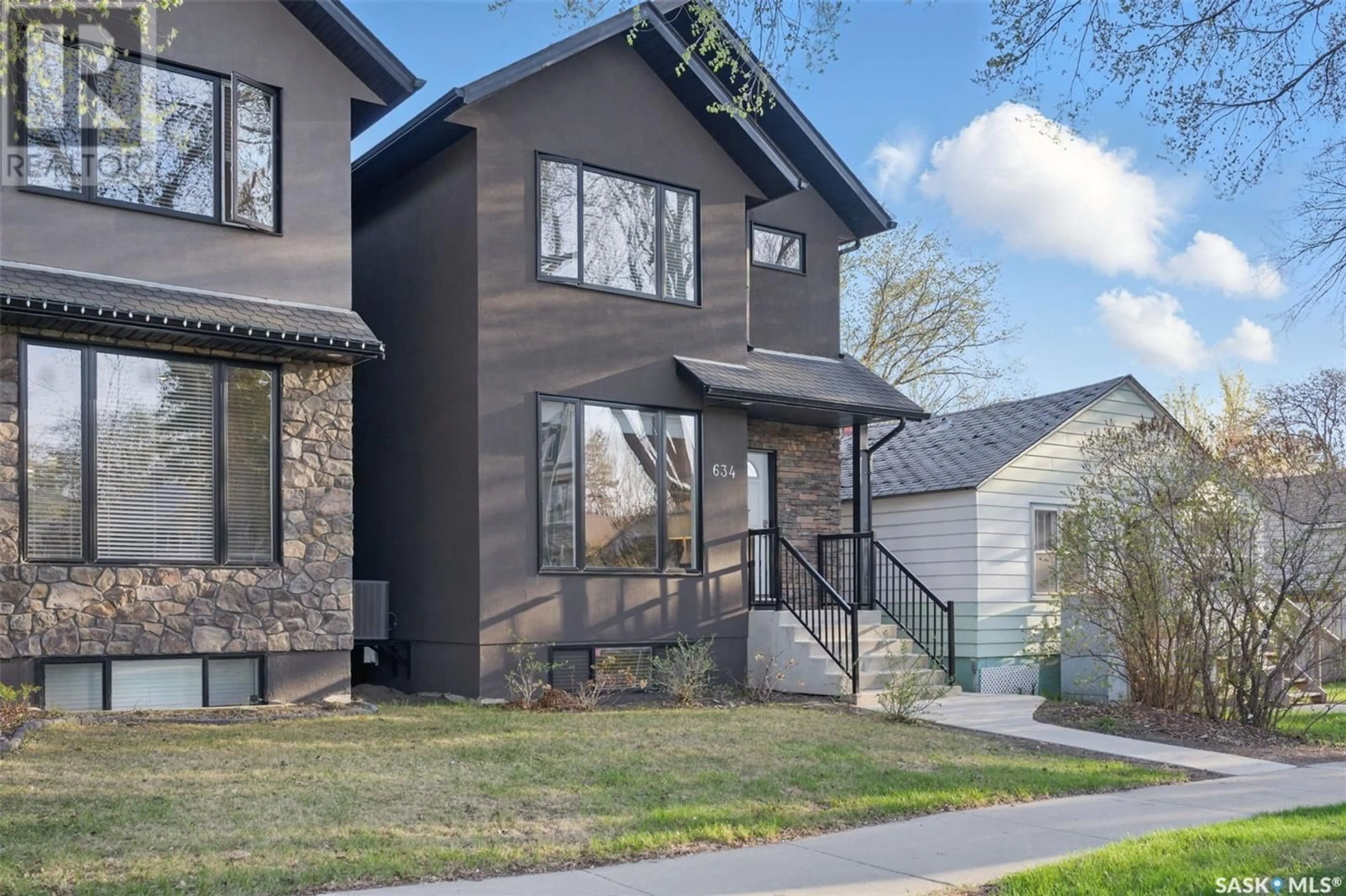 Home with brick exterior material, street for 634 7TH STREET, Saskatoon Saskatchewan S7H0X9