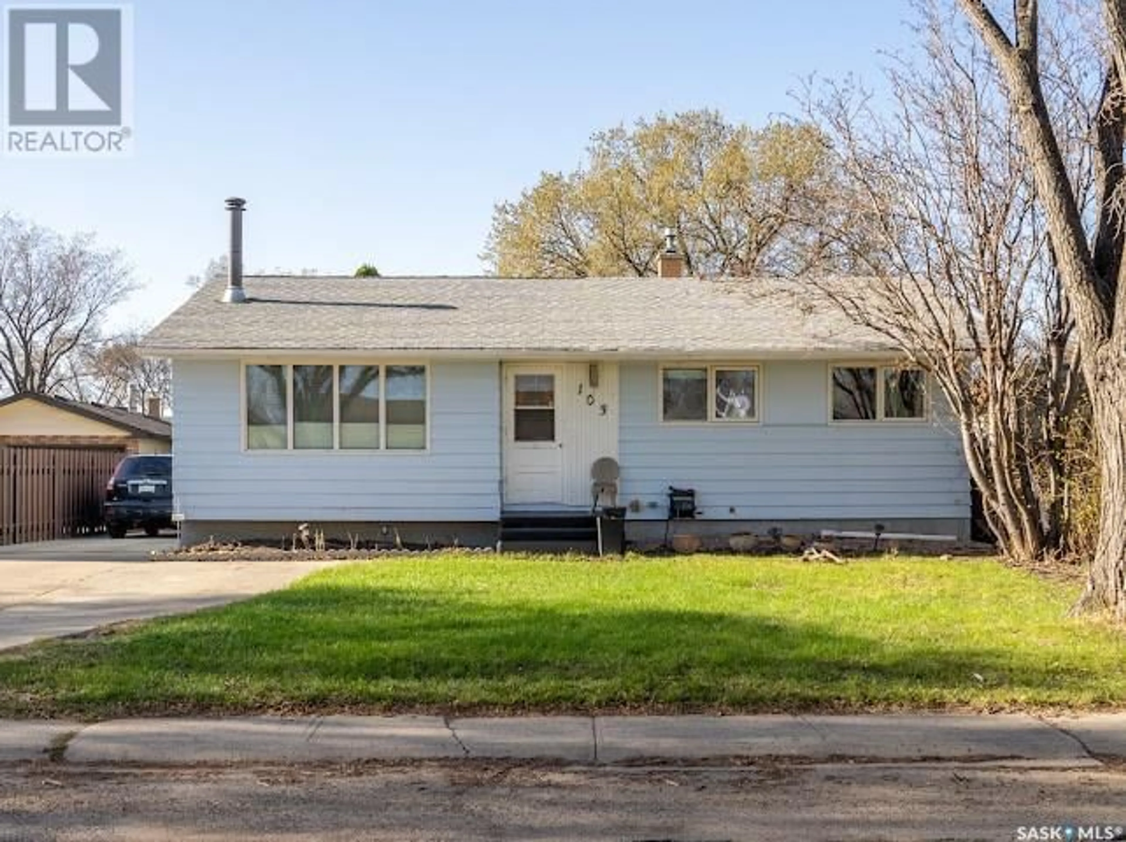 Home with vinyl exterior material, street for 103 ELMVIEW ROAD, Regina Saskatchewan S4R0B5