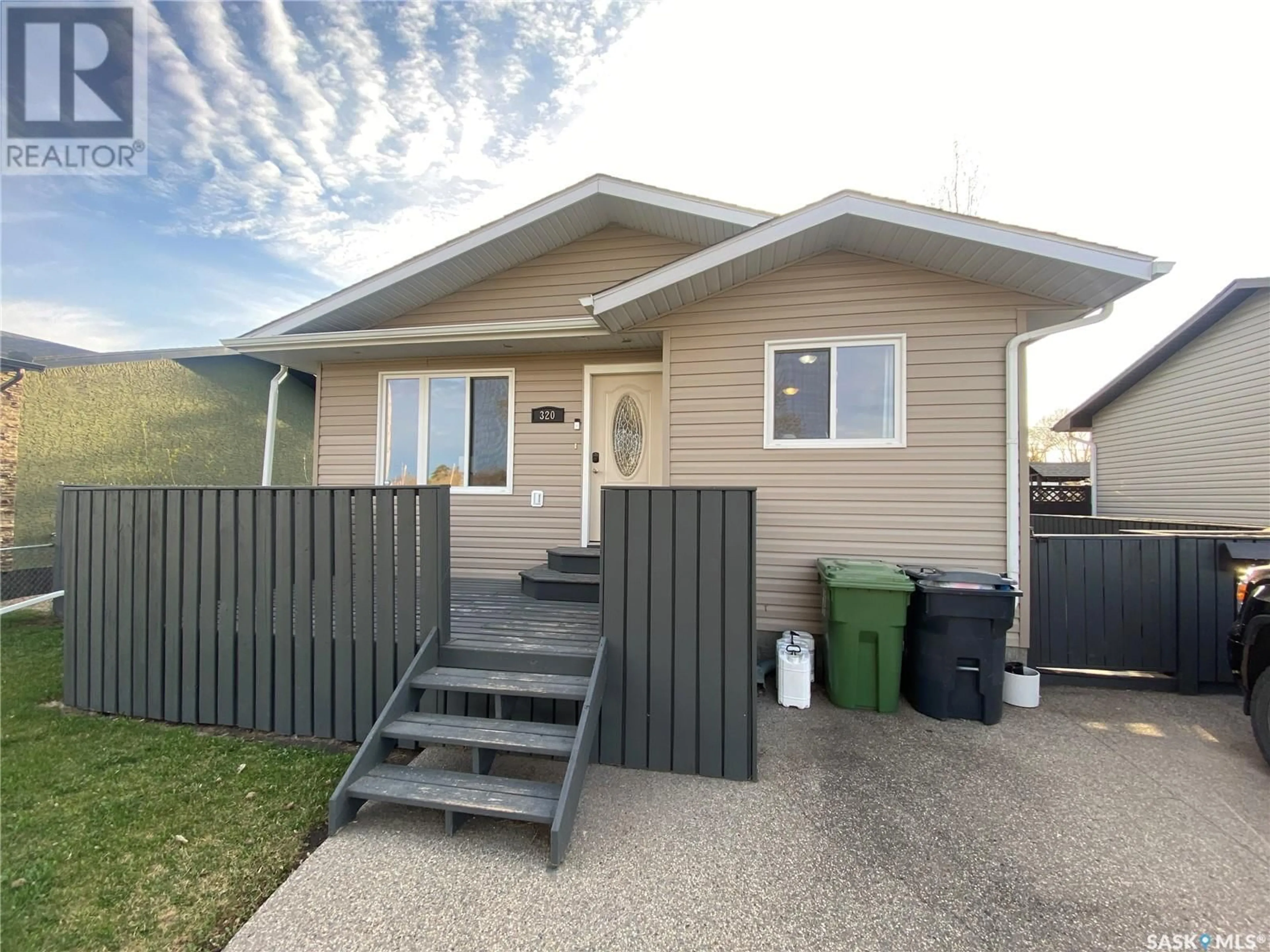 Unknown for 320 VICTORIA AVENUE, Yorkton Saskatchewan S3N1T4