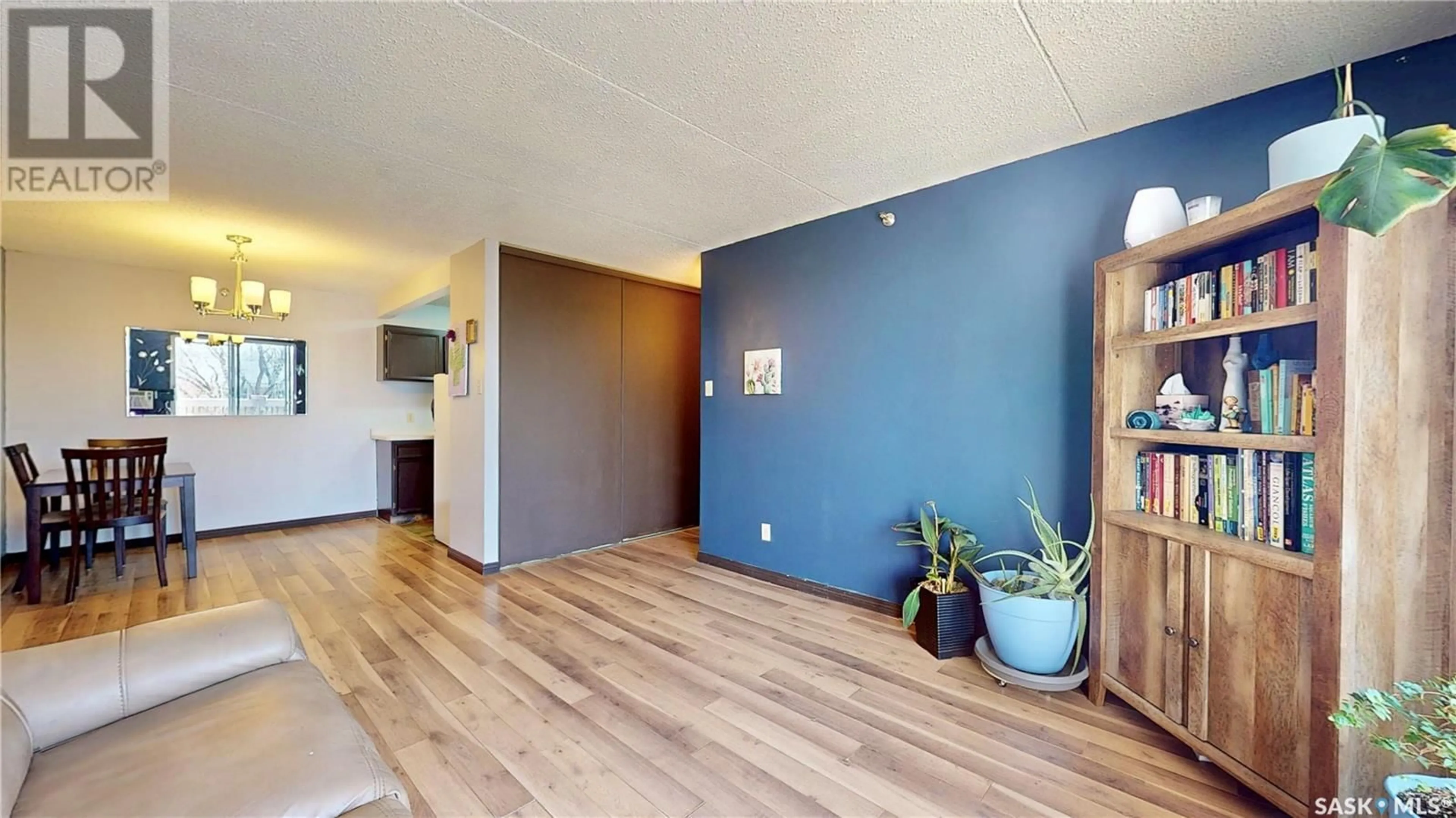 Unknown for 4045 - 310 RAE STREET, Regina Saskatchewan S4S6Y8