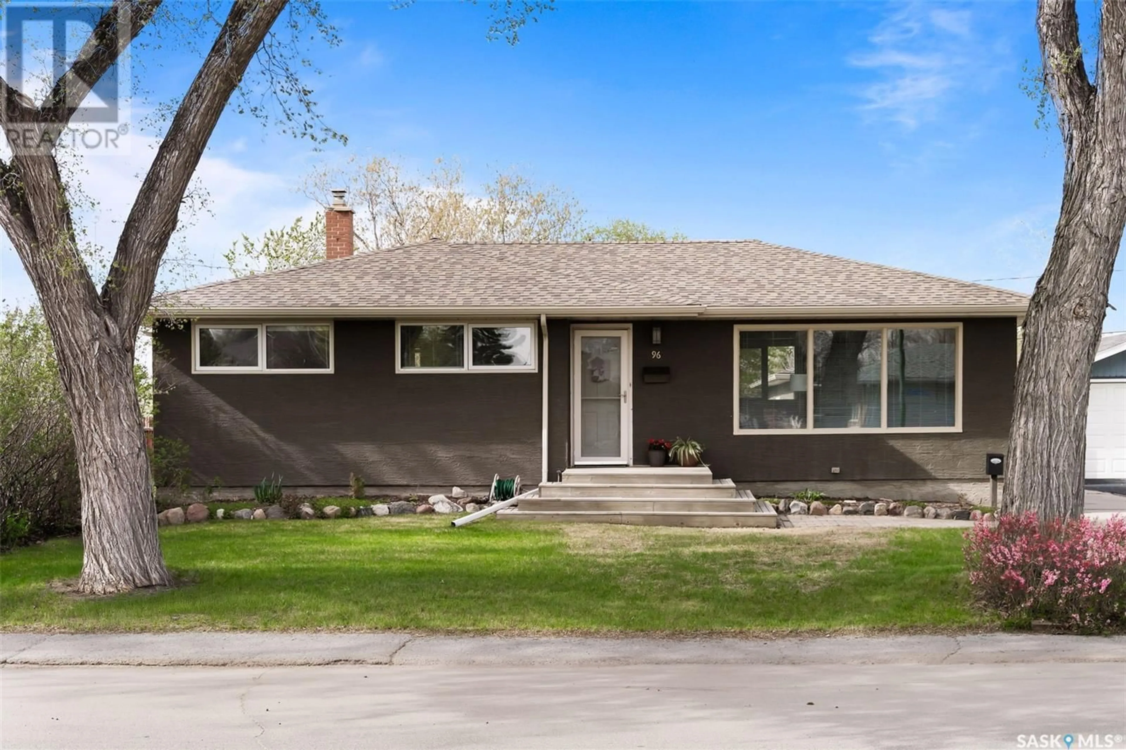 Home with vinyl exterior material, street for 96 MCCAUL CRESCENT, Regina Saskatchewan S4R3X1