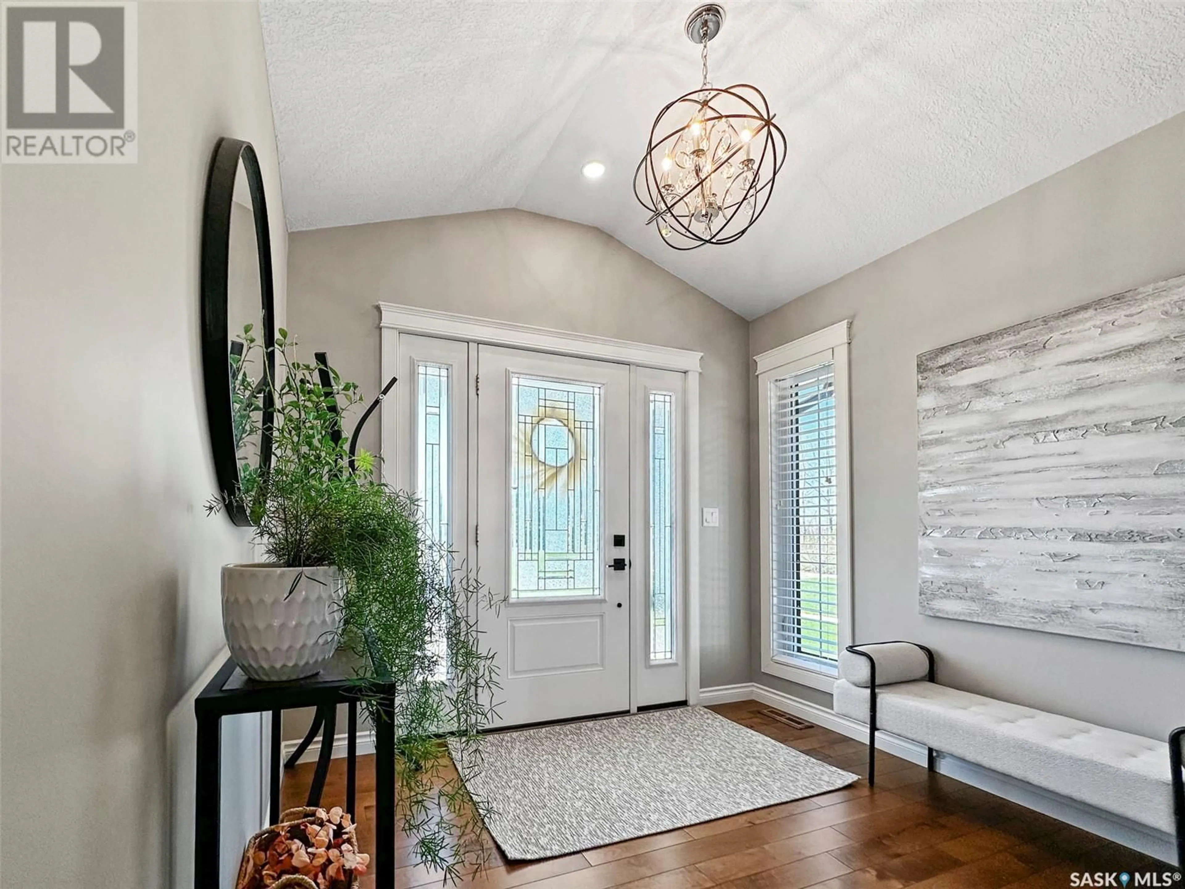 Indoor entryway for GERING ACREAGE, Swift Current Rm No. 137 Saskatchewan S9H3X1