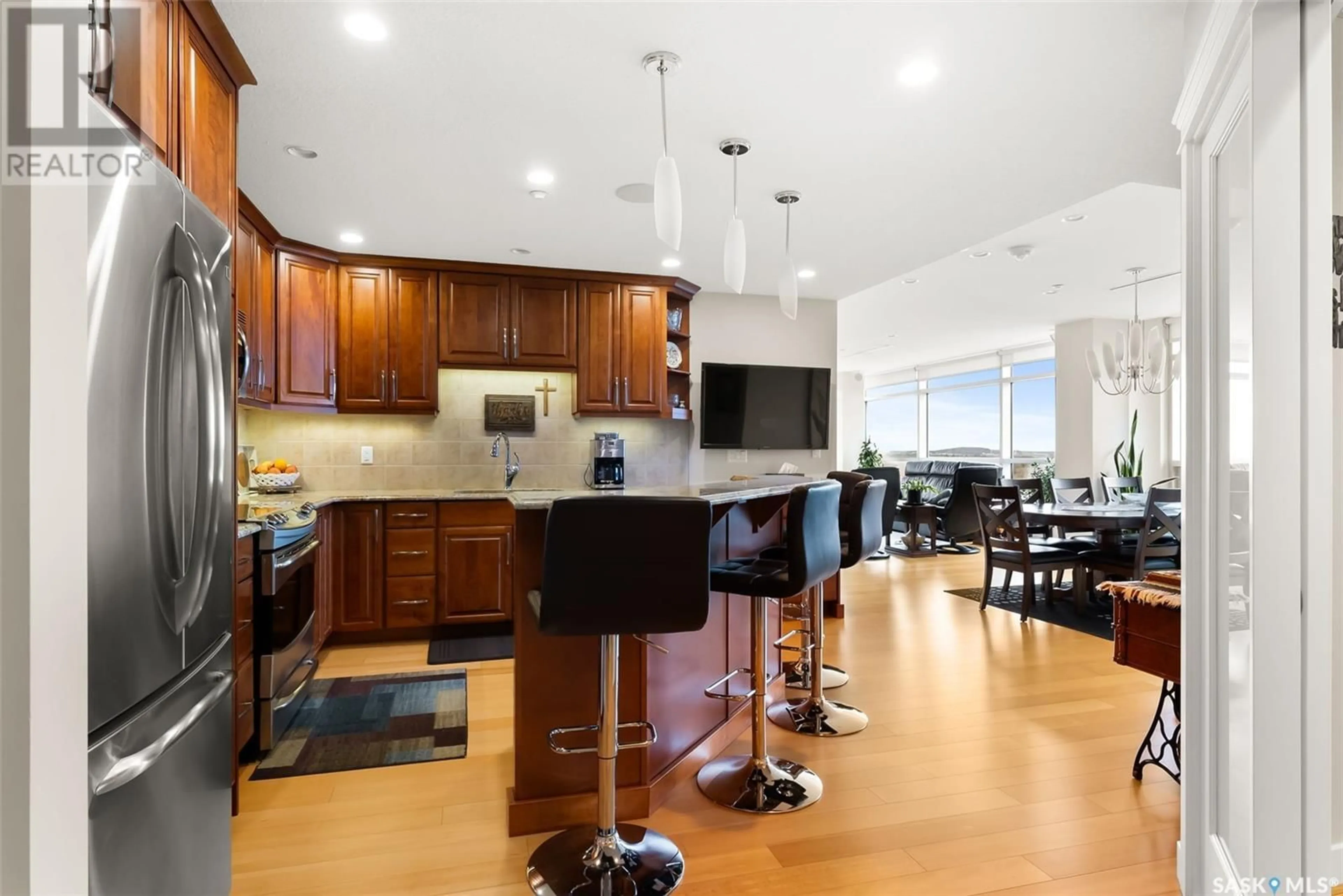 Open concept kitchen, unknown for 702 2300 BROAD STREET, Regina Saskatchewan S4P1Y8