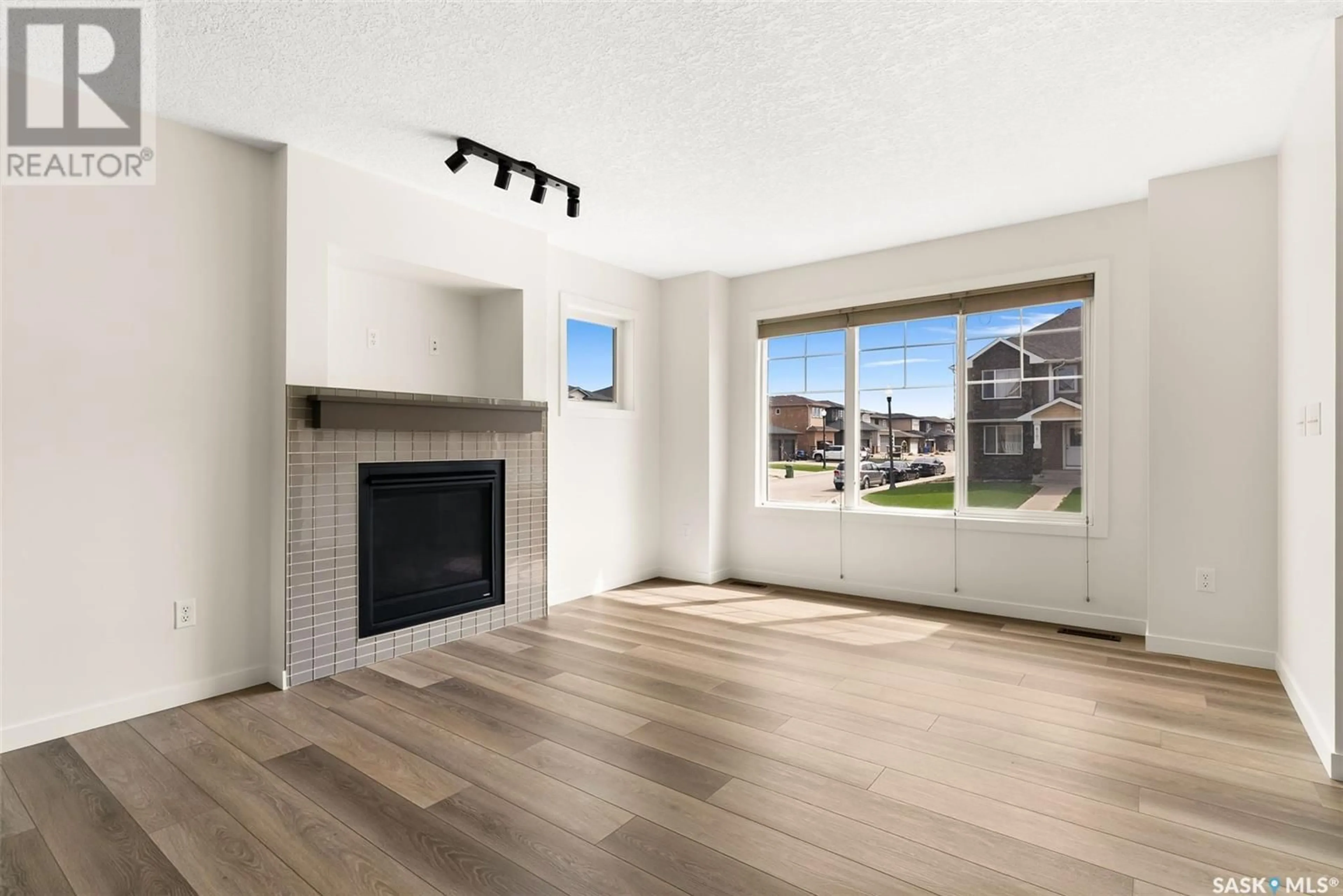 A pic of a room for 5106 JIM CAIRNS BOULEVARD, Regina Saskatchewan S4W0E9