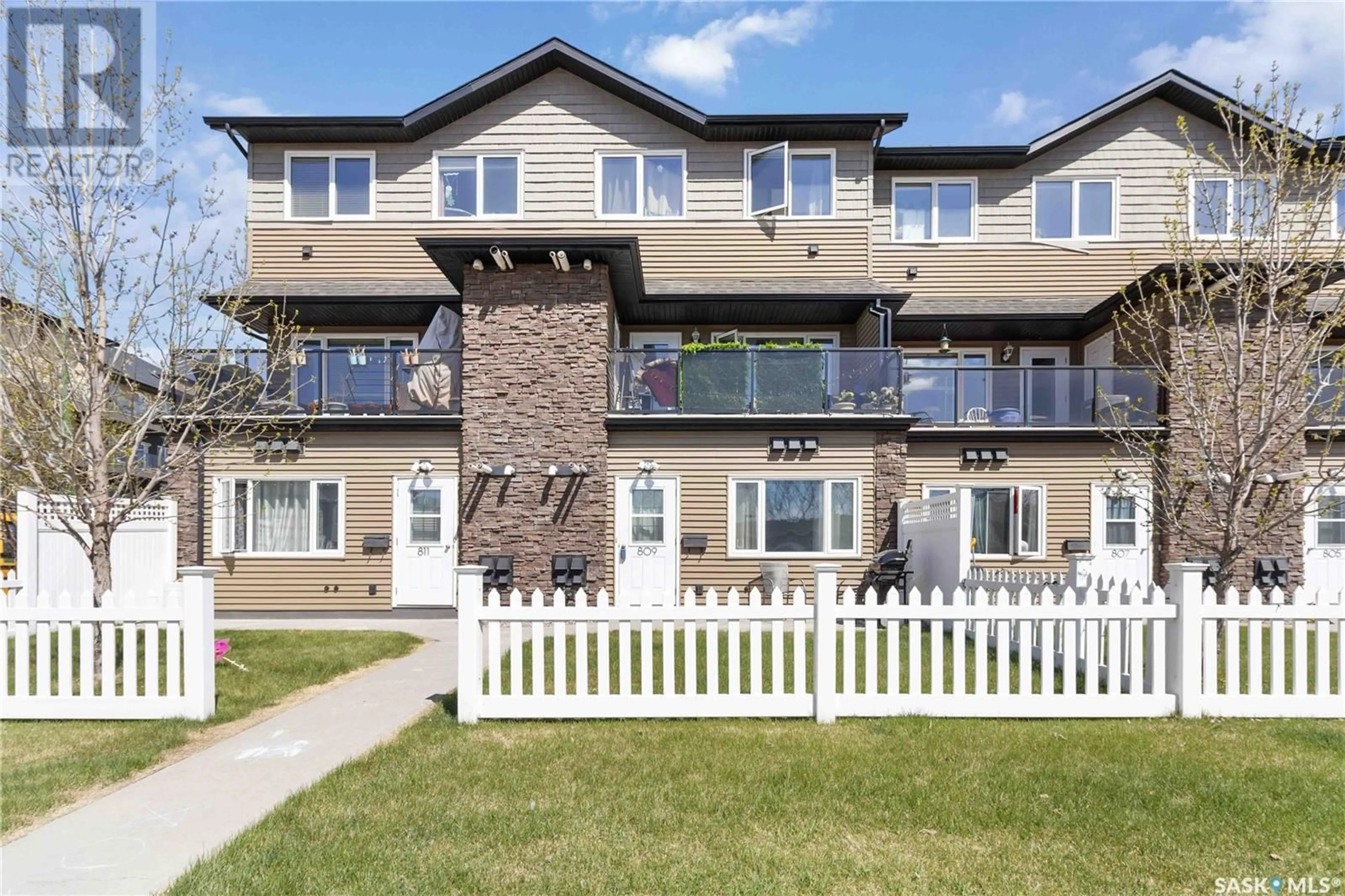 Home with vinyl exterior material, unknown for 110 - 809 SHILLINGTON CRESCENT, Saskatoon Saskatchewan S7M3Z8