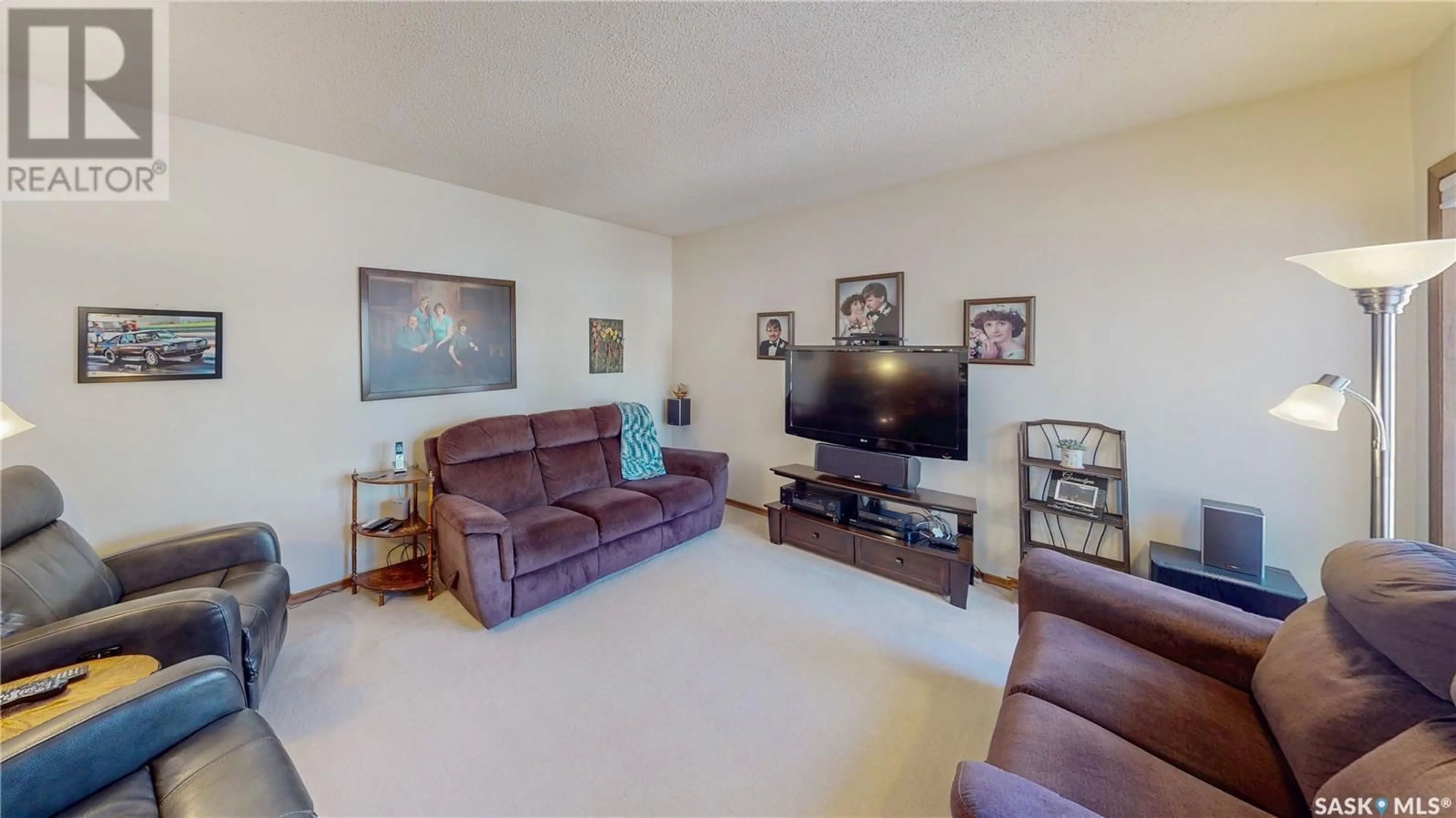 Living room with furniture, unknown for 1023 GRAHAM ROAD, Regina Saskatchewan S4N5Z5