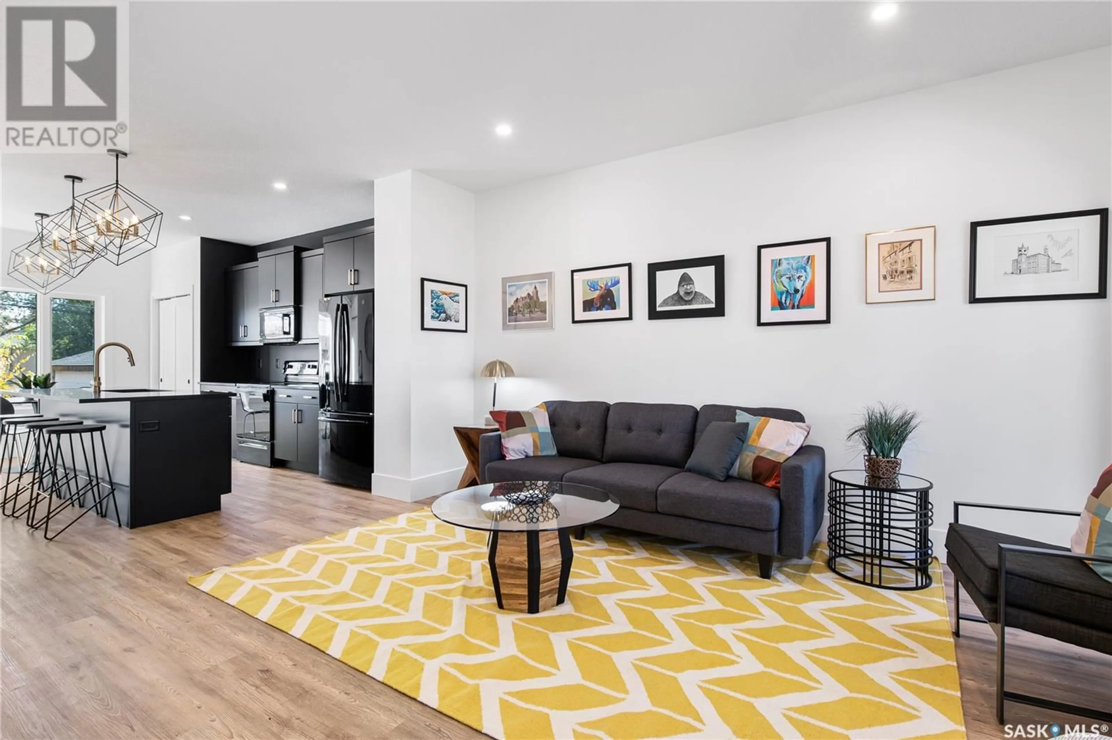 Living room with furniture, unknown for 405 ST JOHN STREET, Regina Saskatchewan S4R1R4