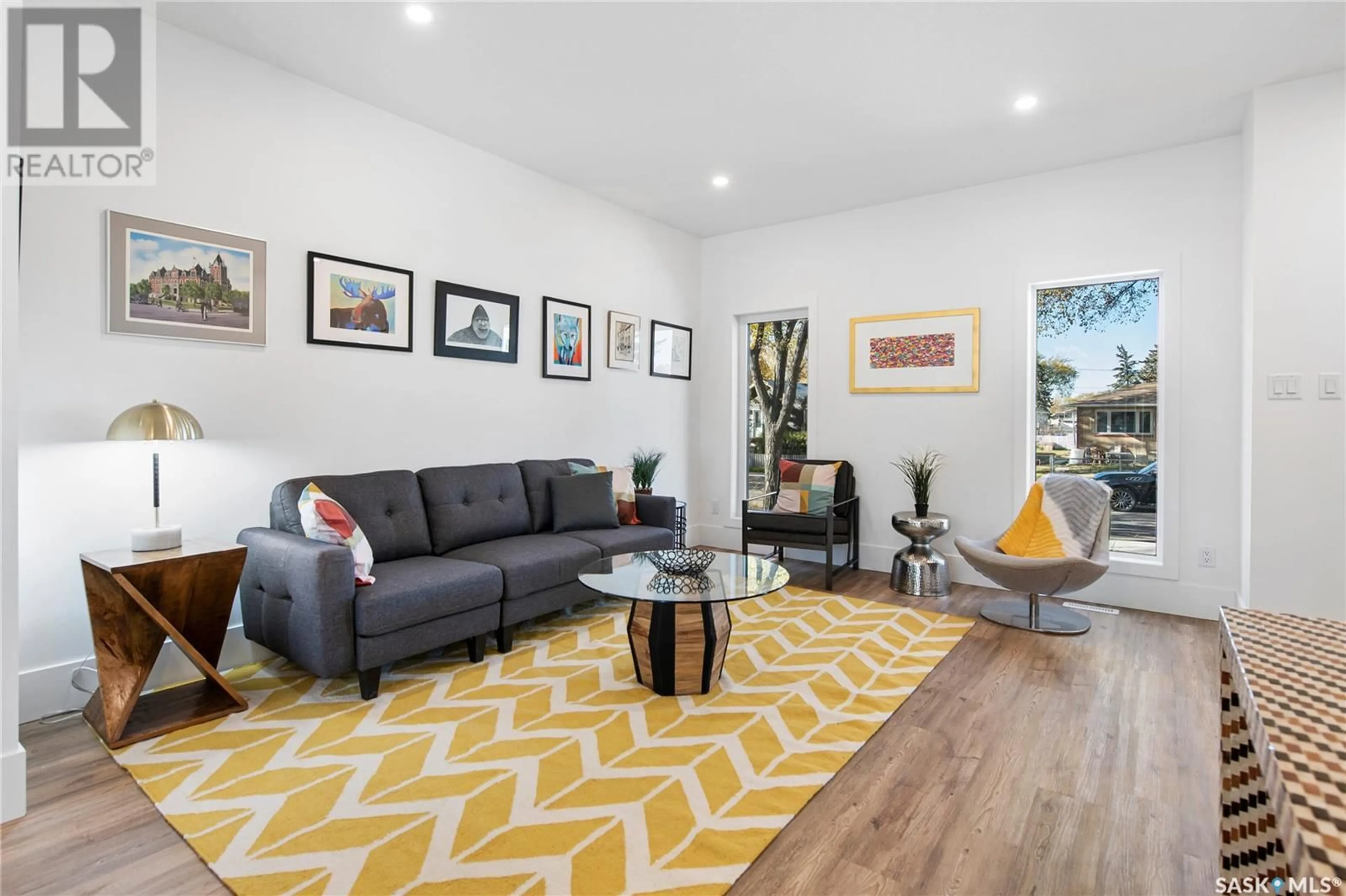 Living room with furniture, unknown for 405 ST JOHN STREET, Regina Saskatchewan S4R1R4