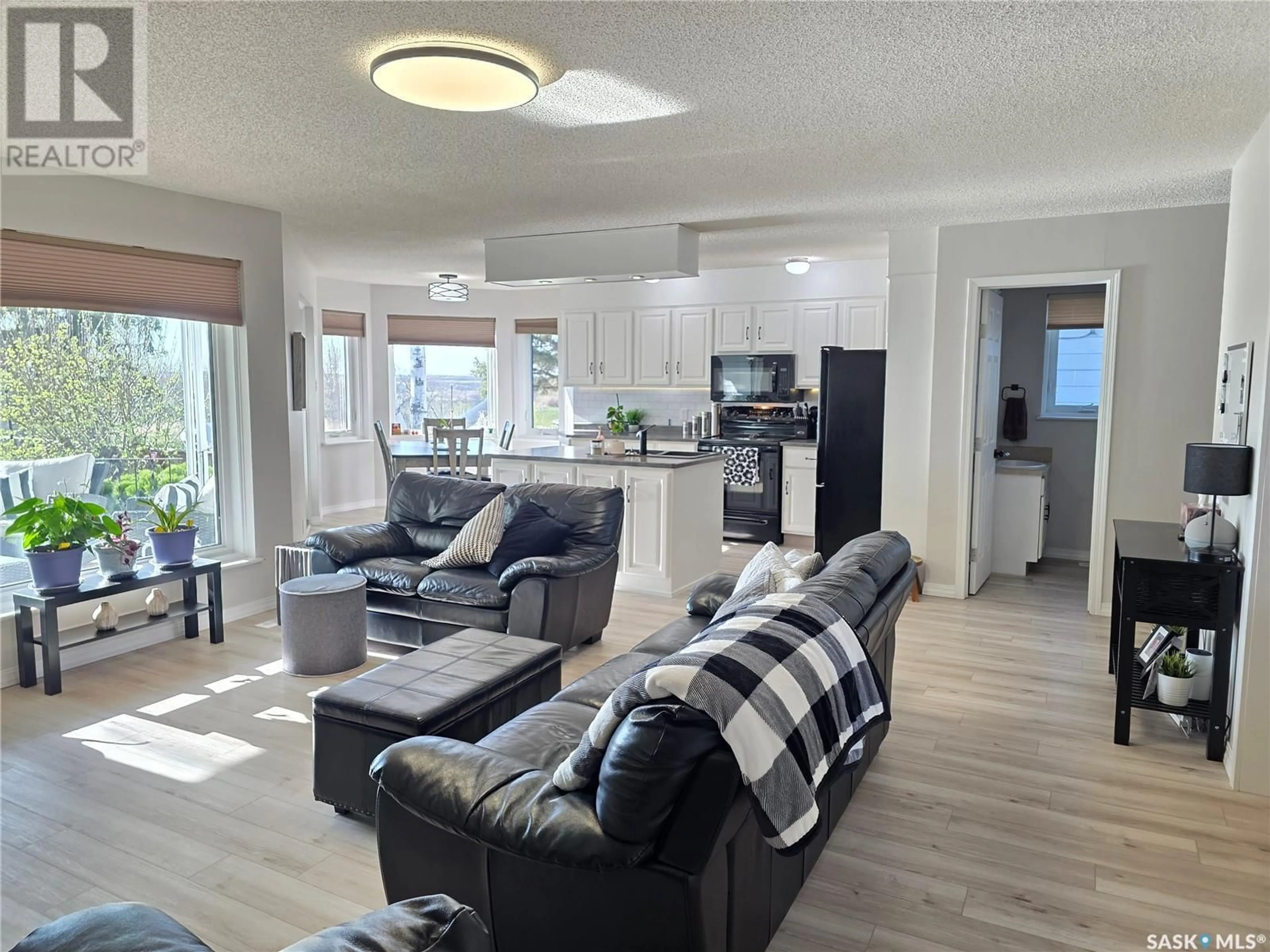 Open concept kitchen, unknown for 8 POPLAR PLACE, Outlook Saskatchewan S0L2N0