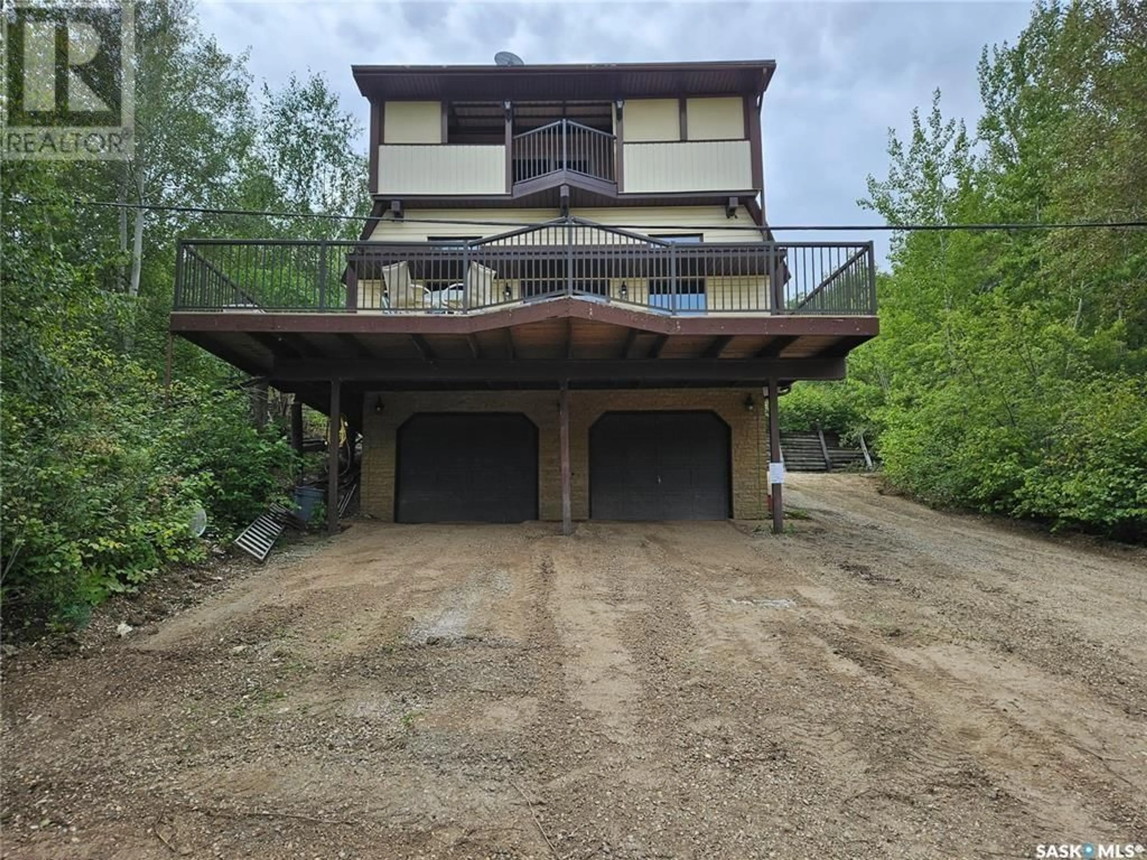 A pic from outside/outdoor area/front of a property/back of a property/a pic from drone, building for 369 WAYWEYCHAPOW DRIVE, White Bear IR 70 Saskatchewan S0C0R0