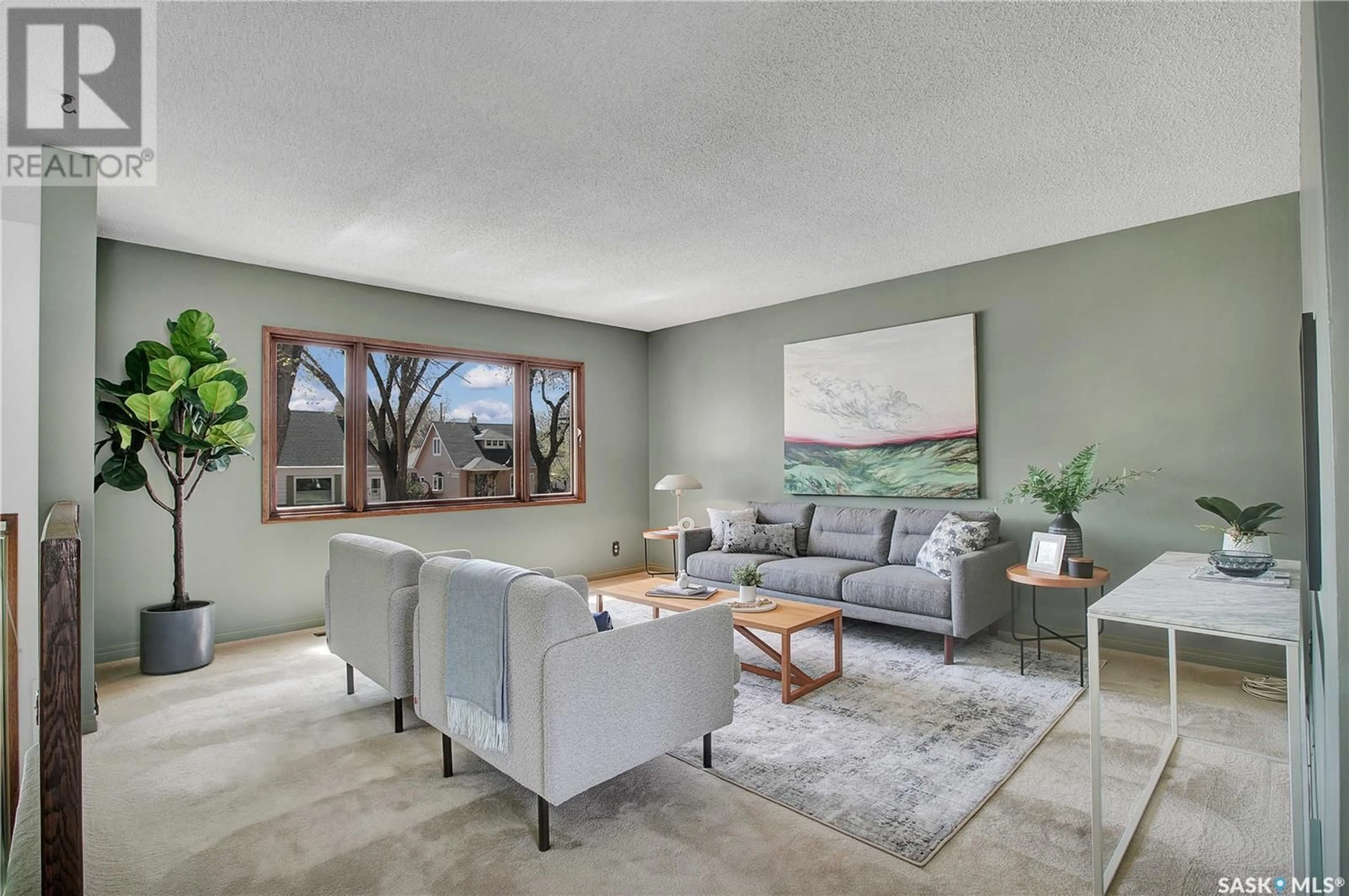 Living room with furniture, unknown for 207 ISABELLA STREET, Saskatoon Saskatchewan S7J0B2