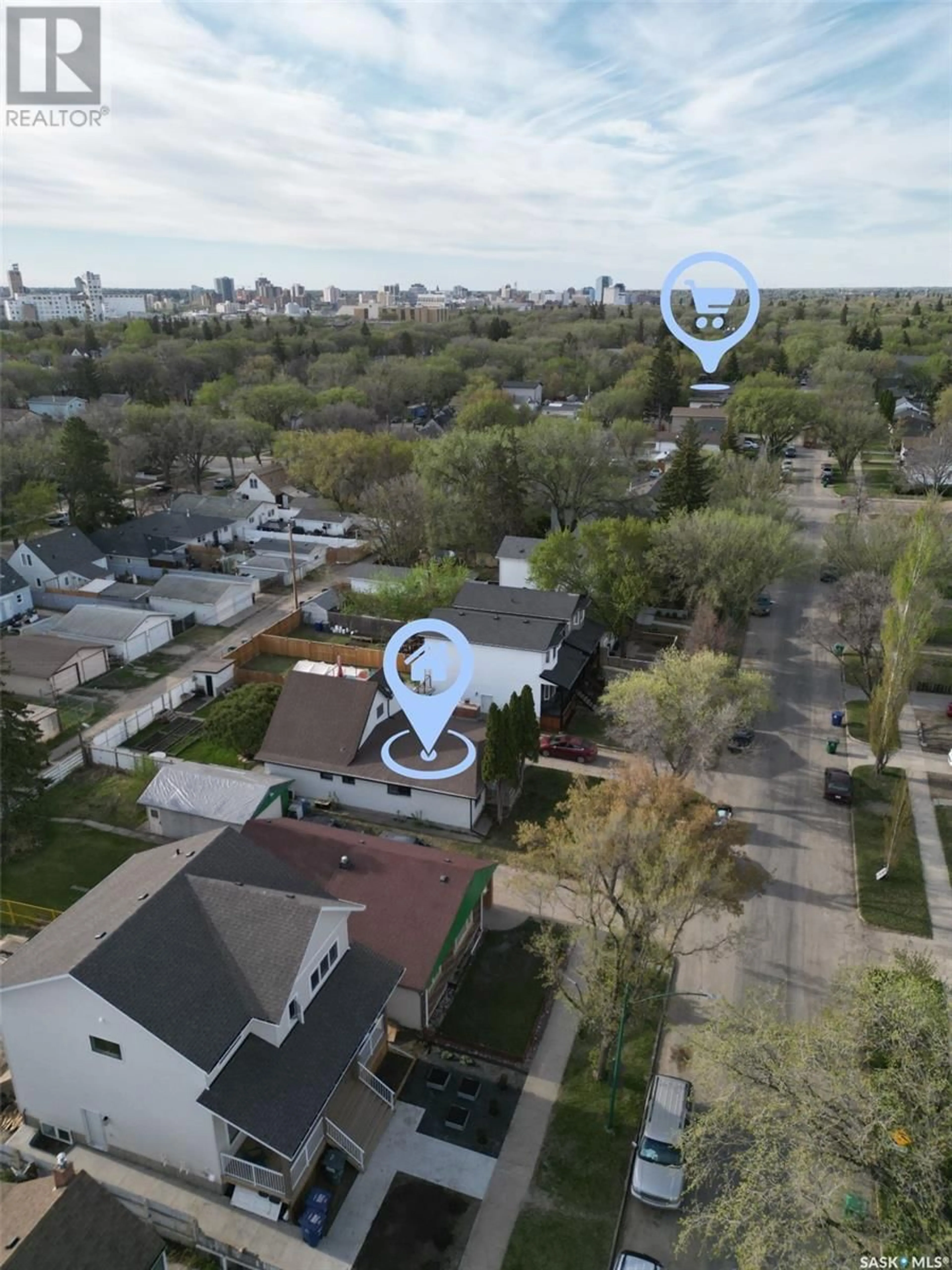 A pic from outside/outdoor area/front of a property/back of a property/a pic from drone, street for 1526 D AVENUE, Saskatoon Saskatchewan S7L1P6