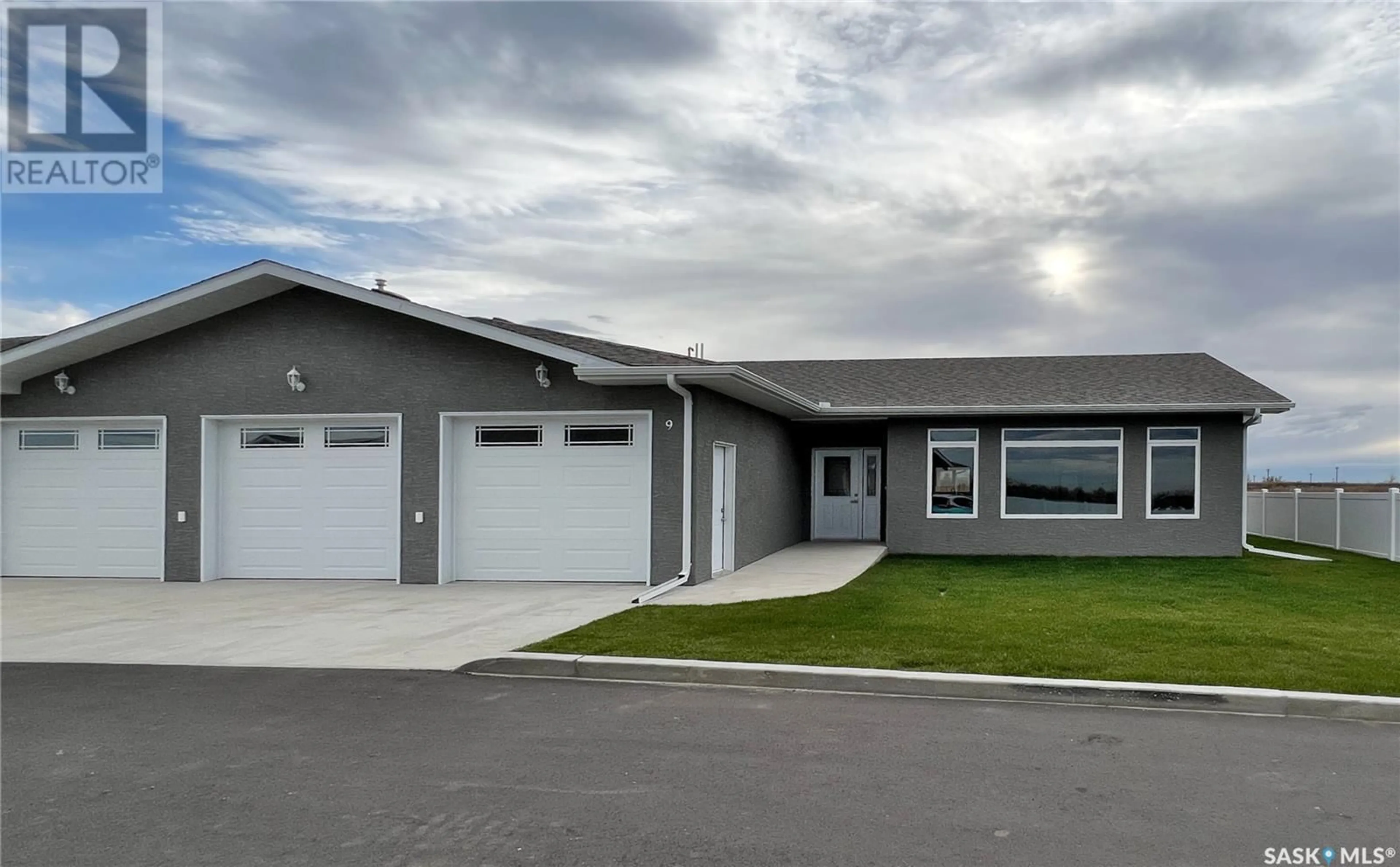 Home with vinyl exterior material, street for 9 2330 MORSKY DRIVE, Estevan Saskatchewan S4A3A5