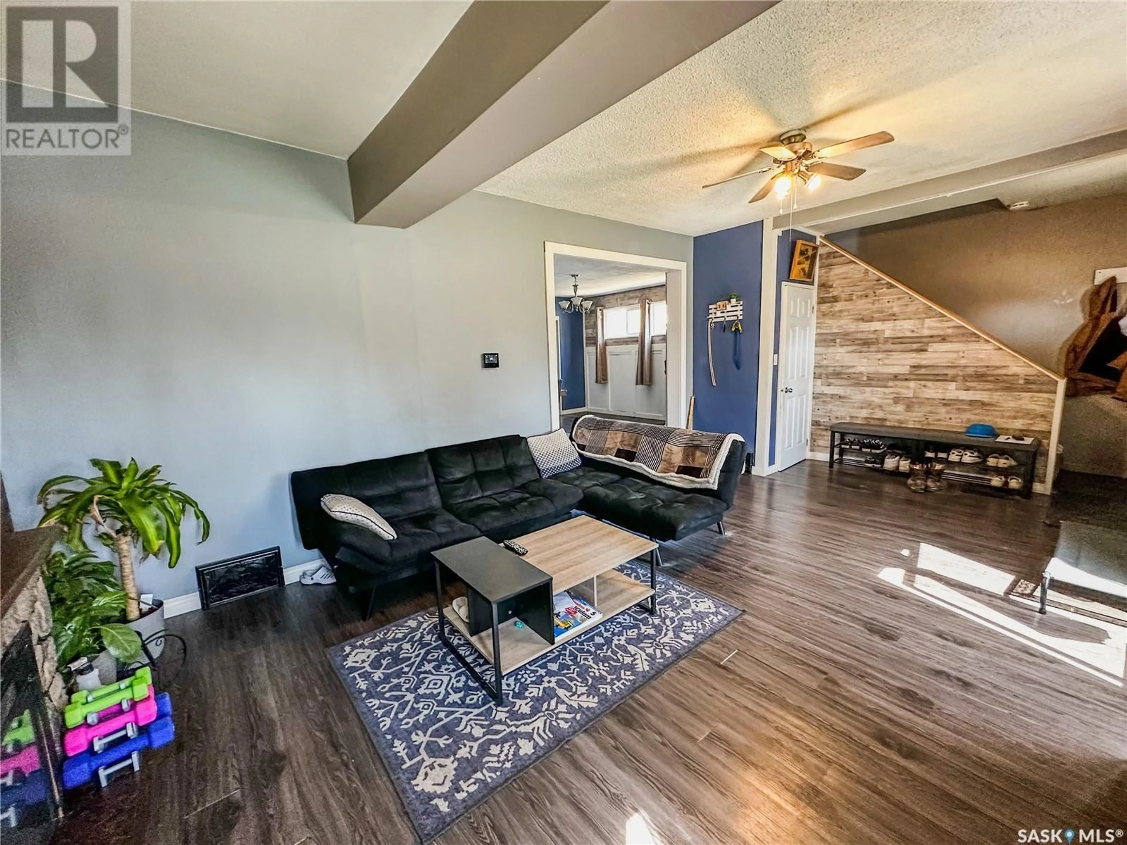 Living room with furniture, unknown for 344 3RD AVENUE, Melville Saskatchewan S0A2P0