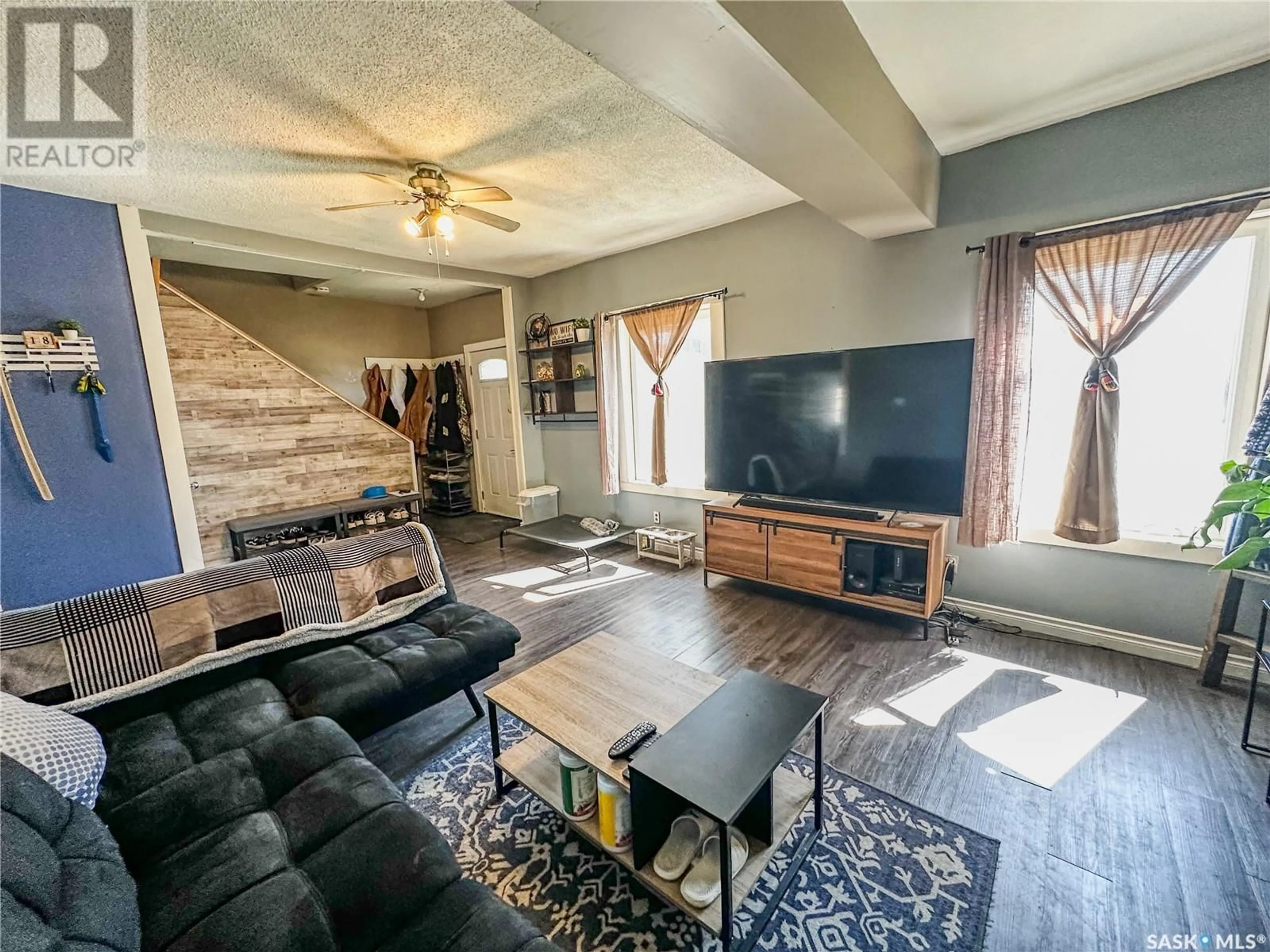 Living room with furniture, unknown for 344 3RD AVENUE, Melville Saskatchewan S0A2P0