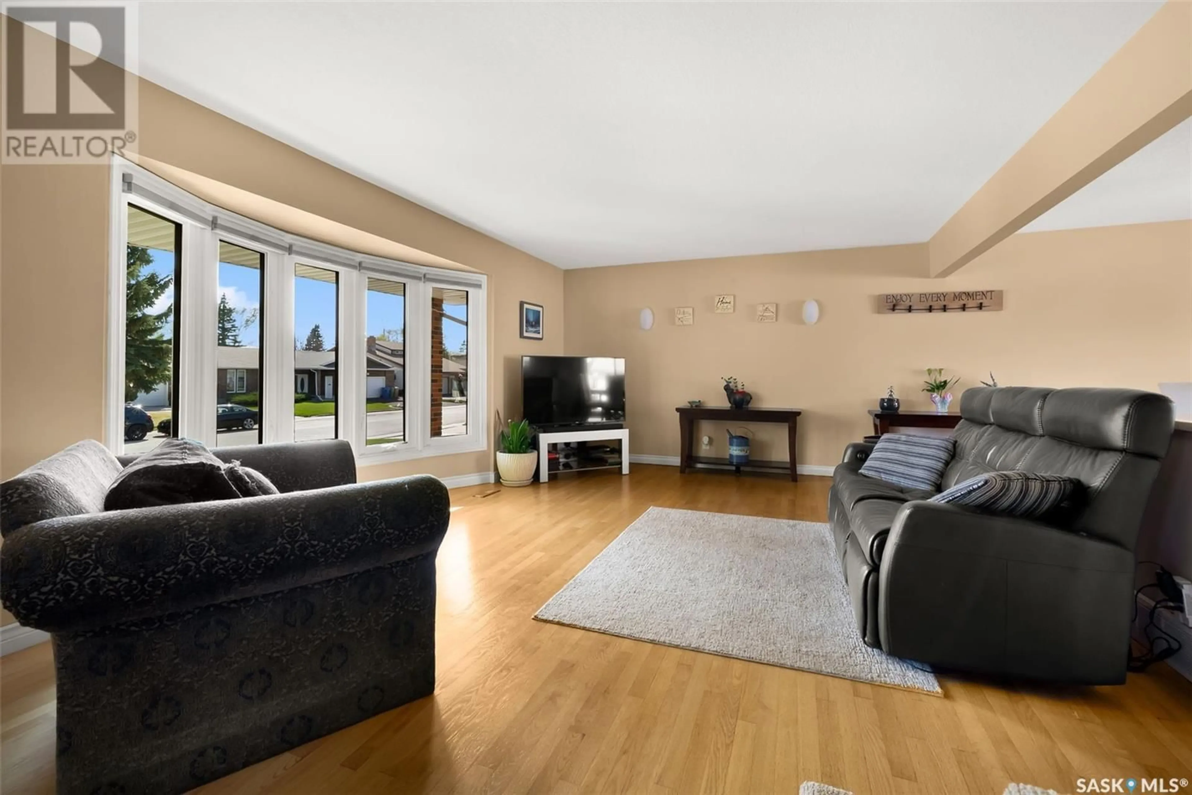Living room with furniture, unknown for 22 DALHOUSIE WAY, Regina Saskatchewan S4V0A2