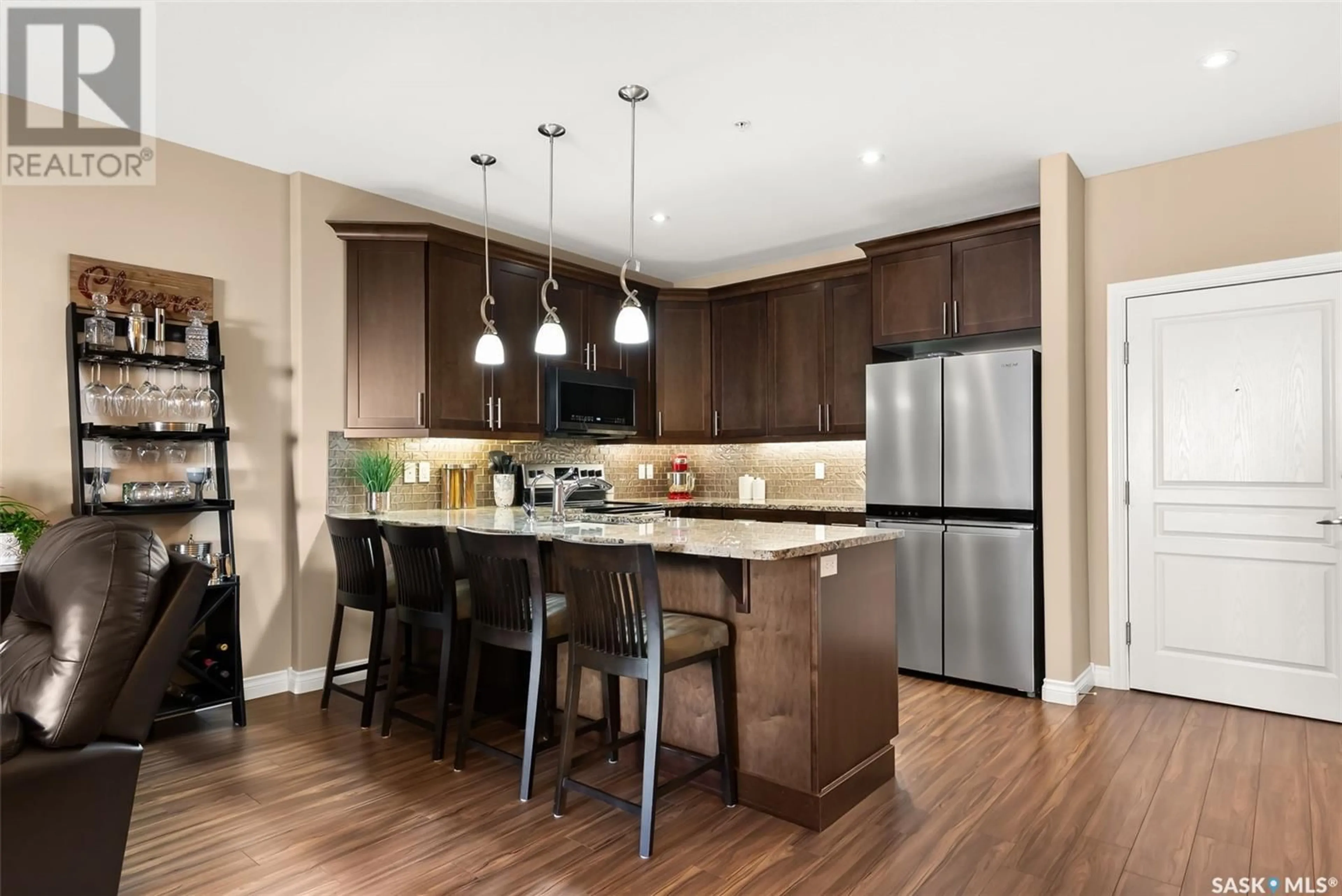 Contemporary kitchen, wood/laminate floor for 304 - 3702 HAUGHTON ROAD, Regina Saskatchewan S4V3K1