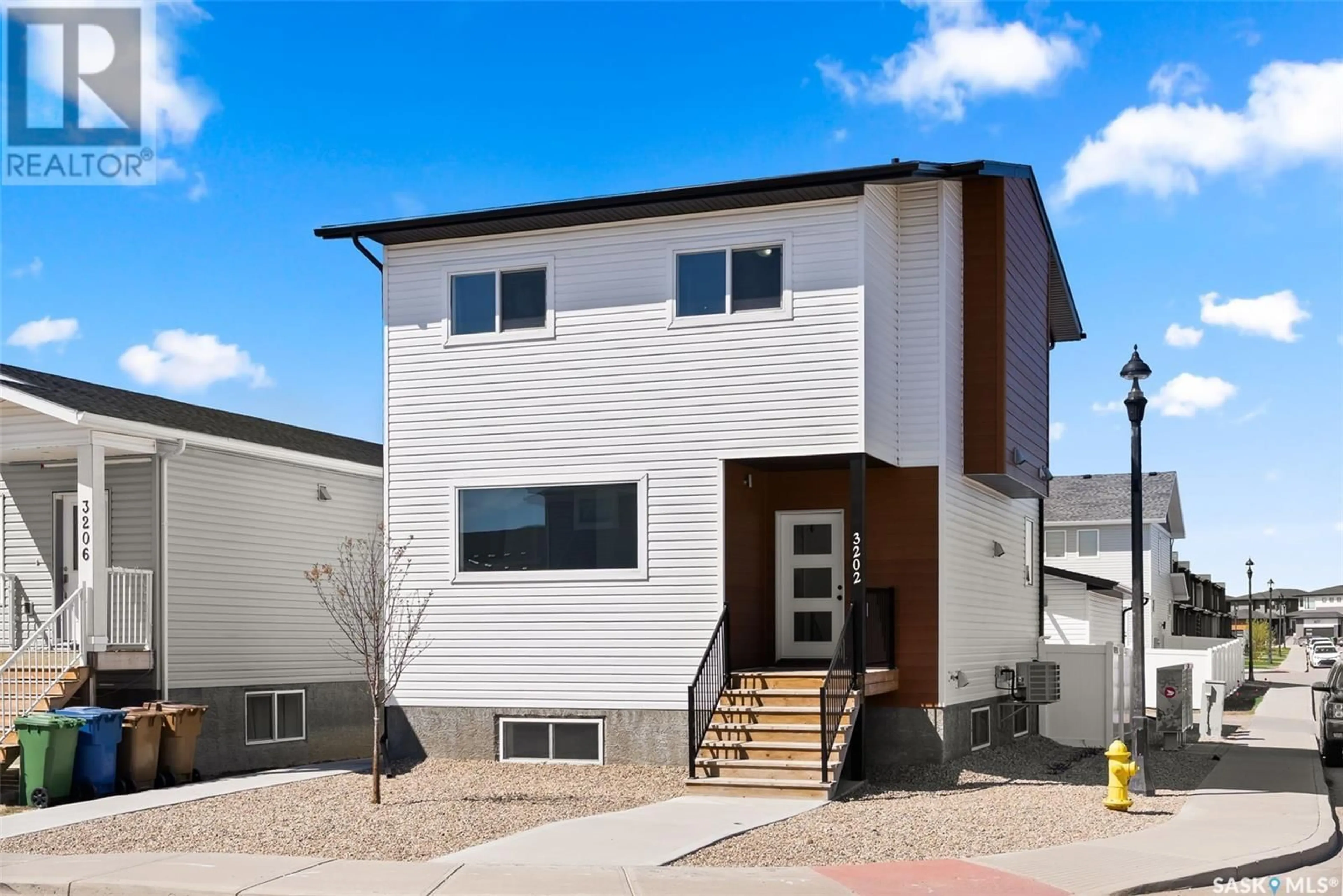 Home with vinyl exterior material, street for 3202 GREEN BROOK ROAD, Regina Saskatchewan S4V3R2