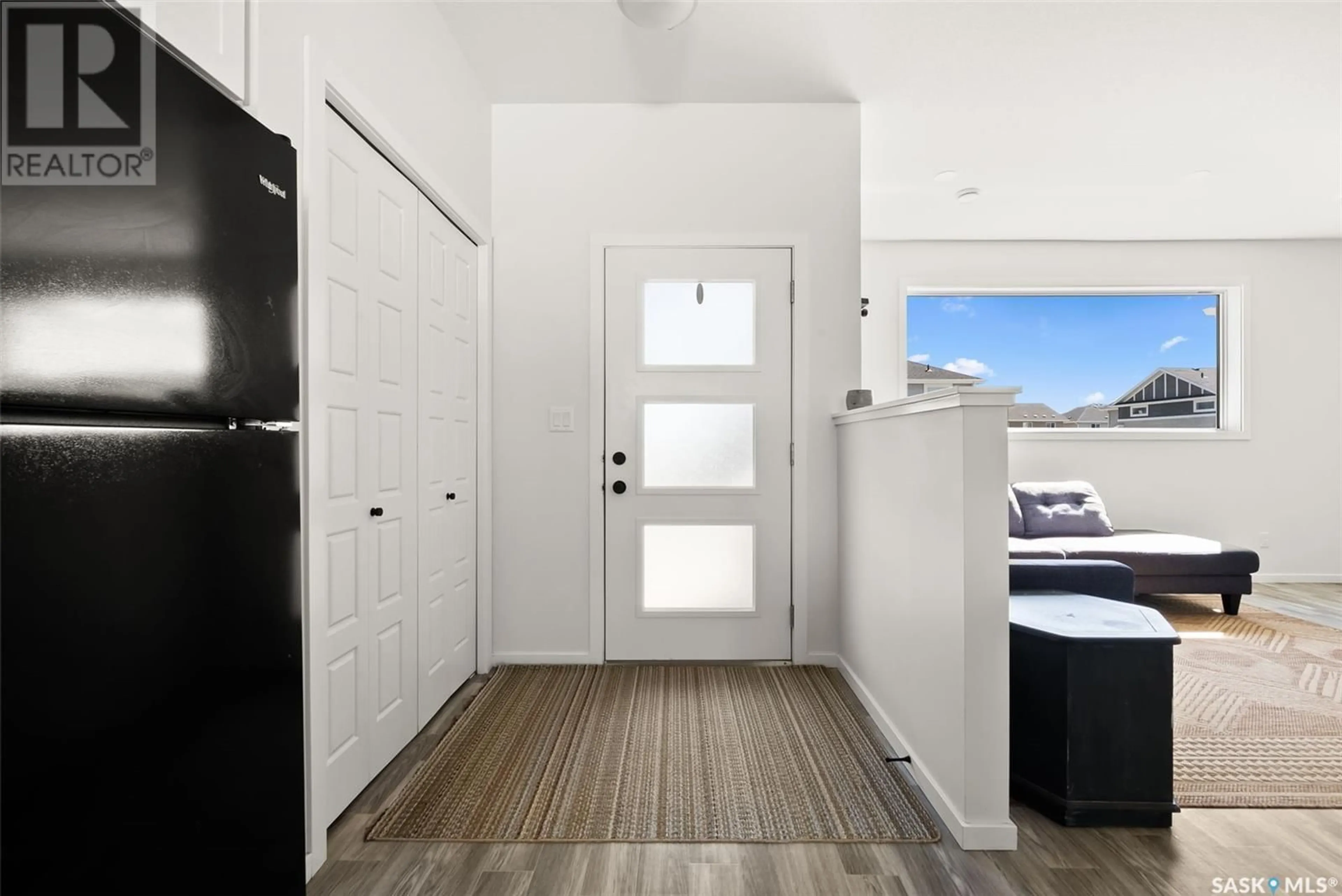 Indoor entryway for 3202 GREEN BROOK ROAD, Regina Saskatchewan S4V3R2