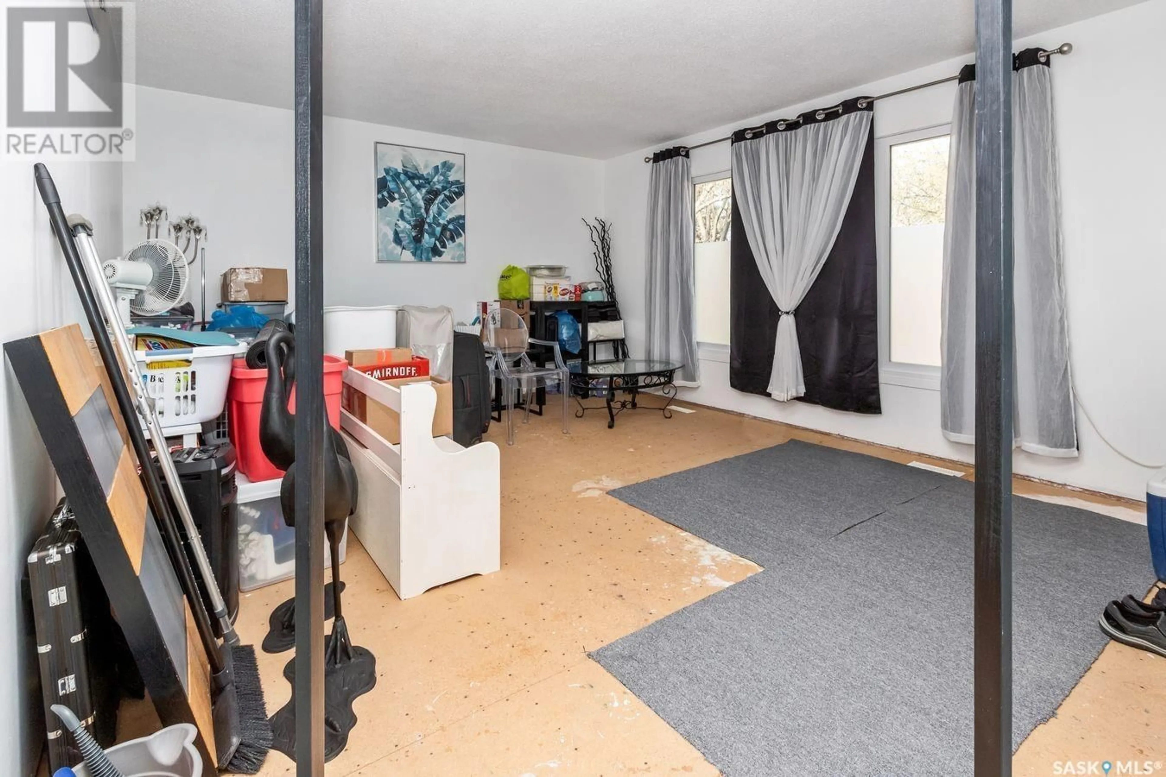 A pic of a room for 330 ST JOHN STREET, Regina Saskatchewan S4R1R2