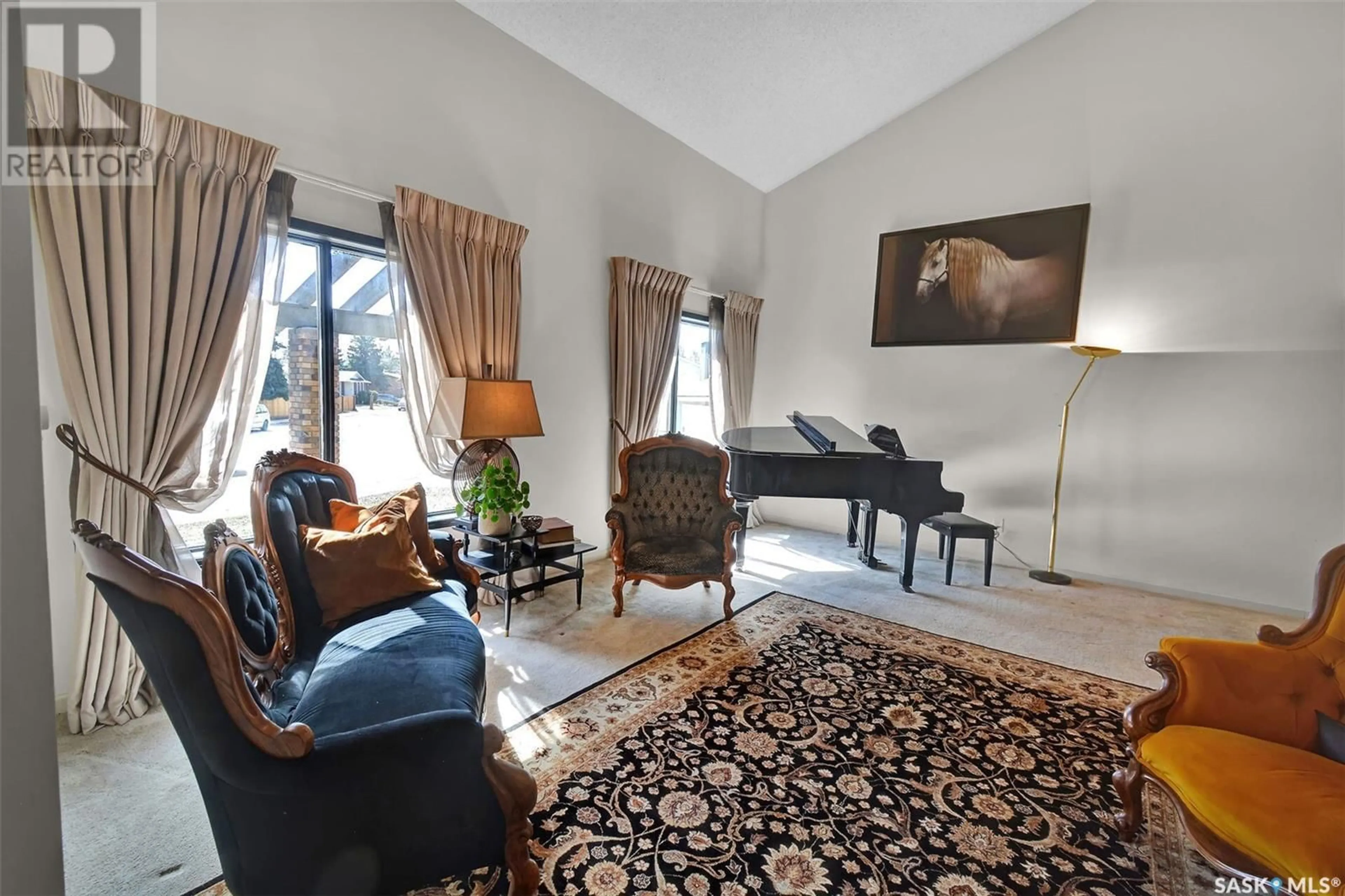 Living room with furniture, unknown for 147 KEELEY CRESCENT, Saskatoon Saskatchewan S7J4B3