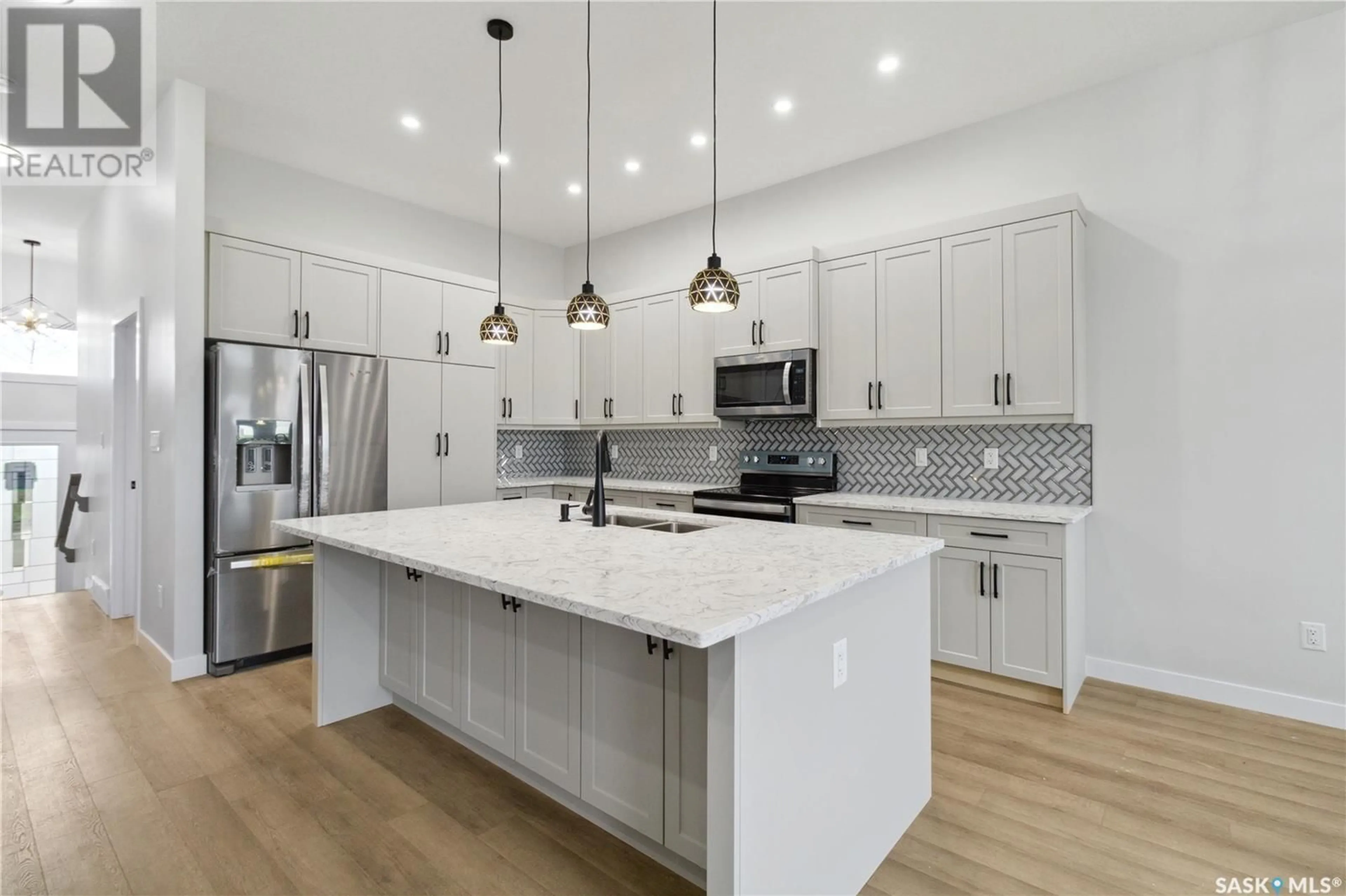 Open concept kitchen, unknown for 274 STROMBERG COURT, Saskatoon Saskatchewan S7L6M9