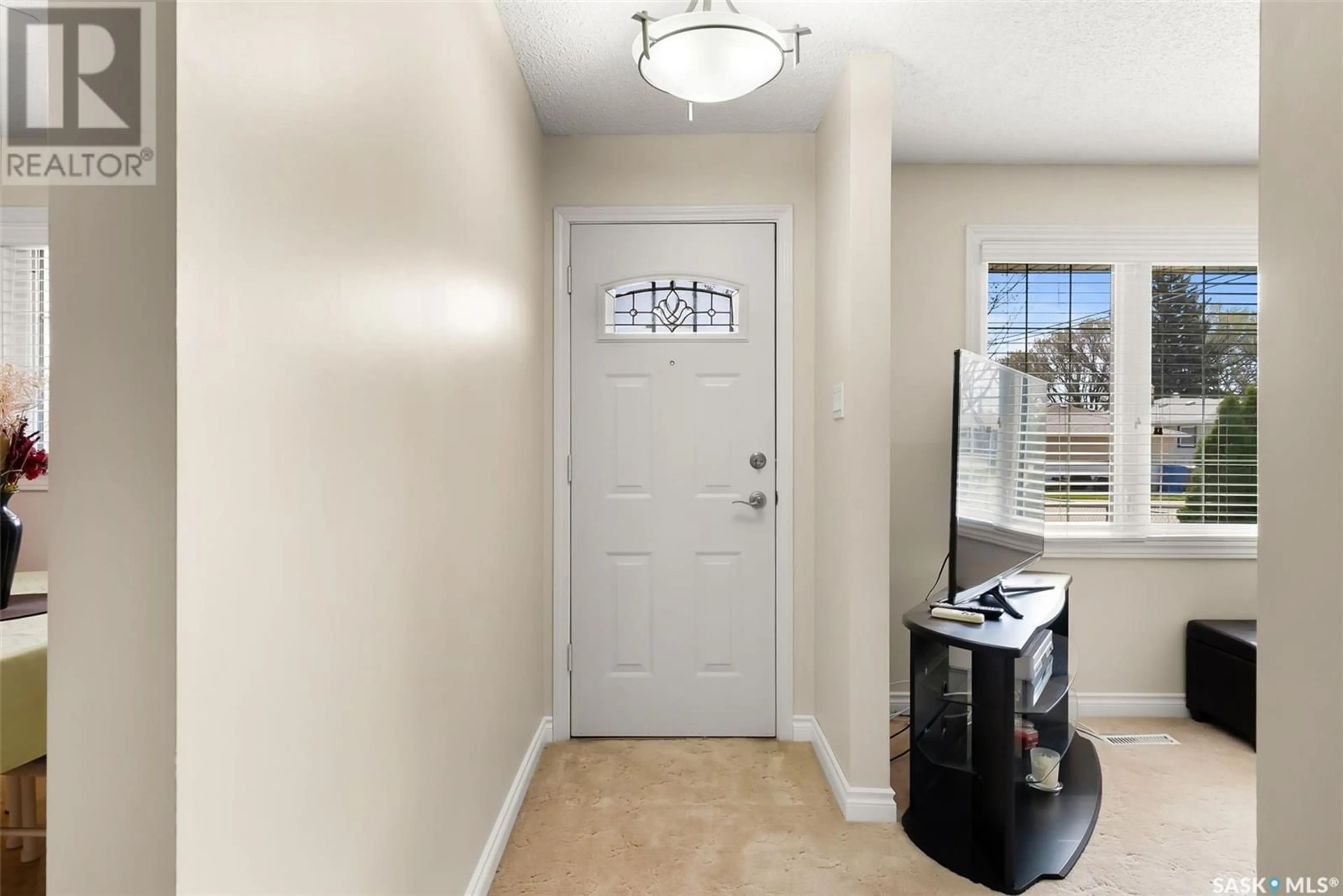 Indoor entryway for 91 MCINNIS CRESCENT, Regina Saskatchewan S4R3E9