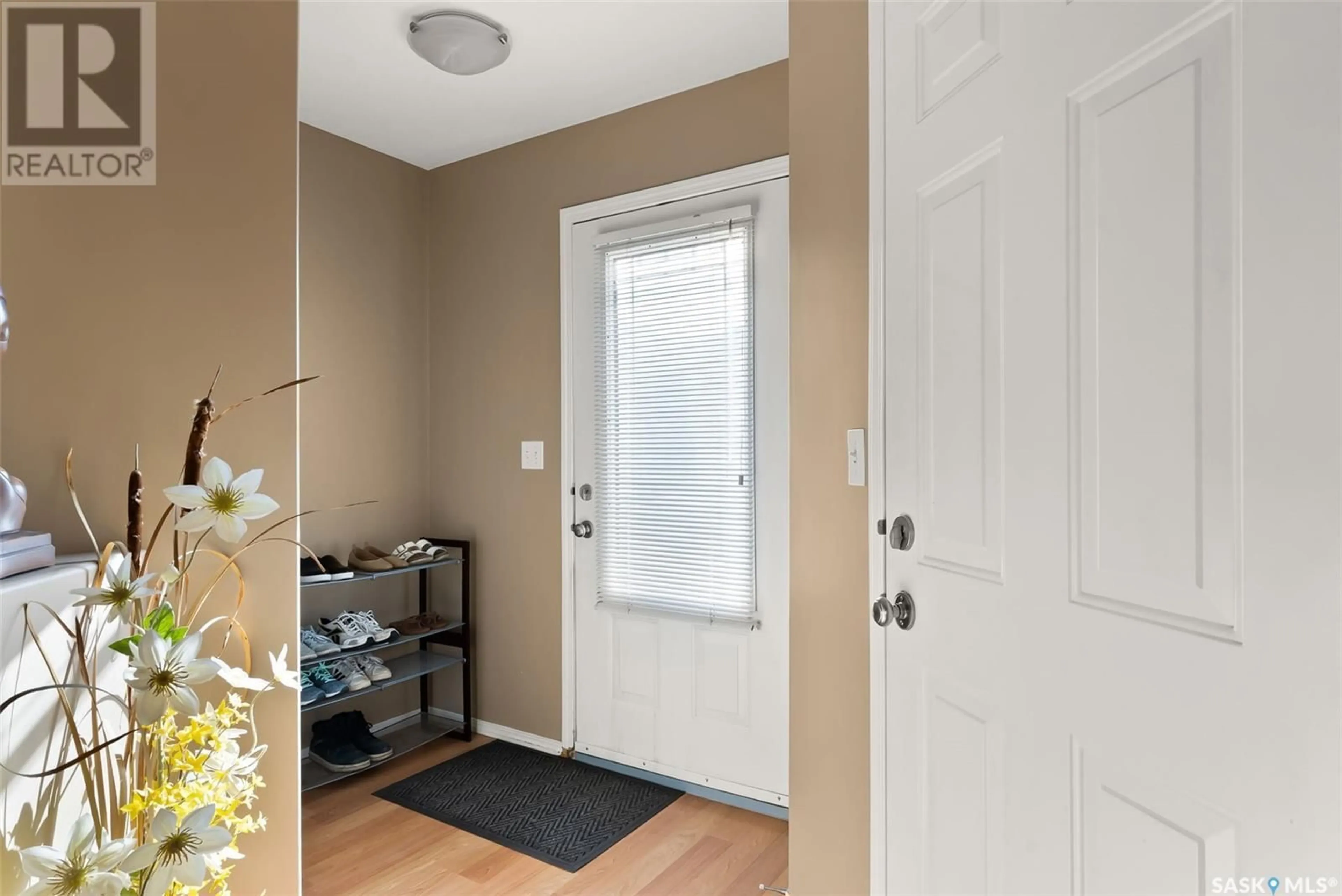 Indoor entryway for 4614 MARIGOLD DRIVE, Regina Saskatchewan S4X4S5