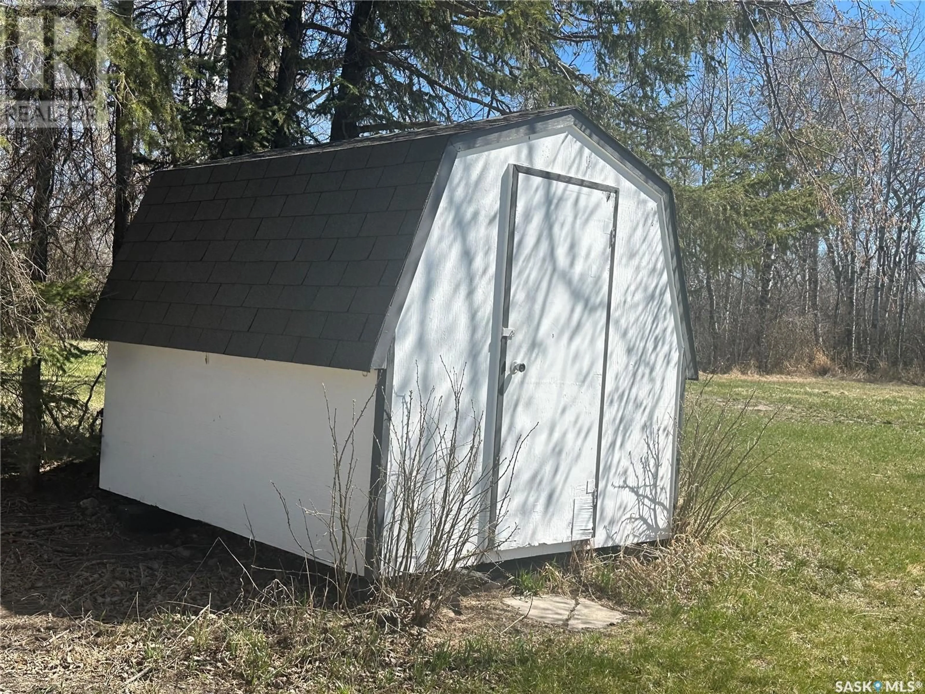 Shed for Cote 64 IR Saskatchewan S0A1S0