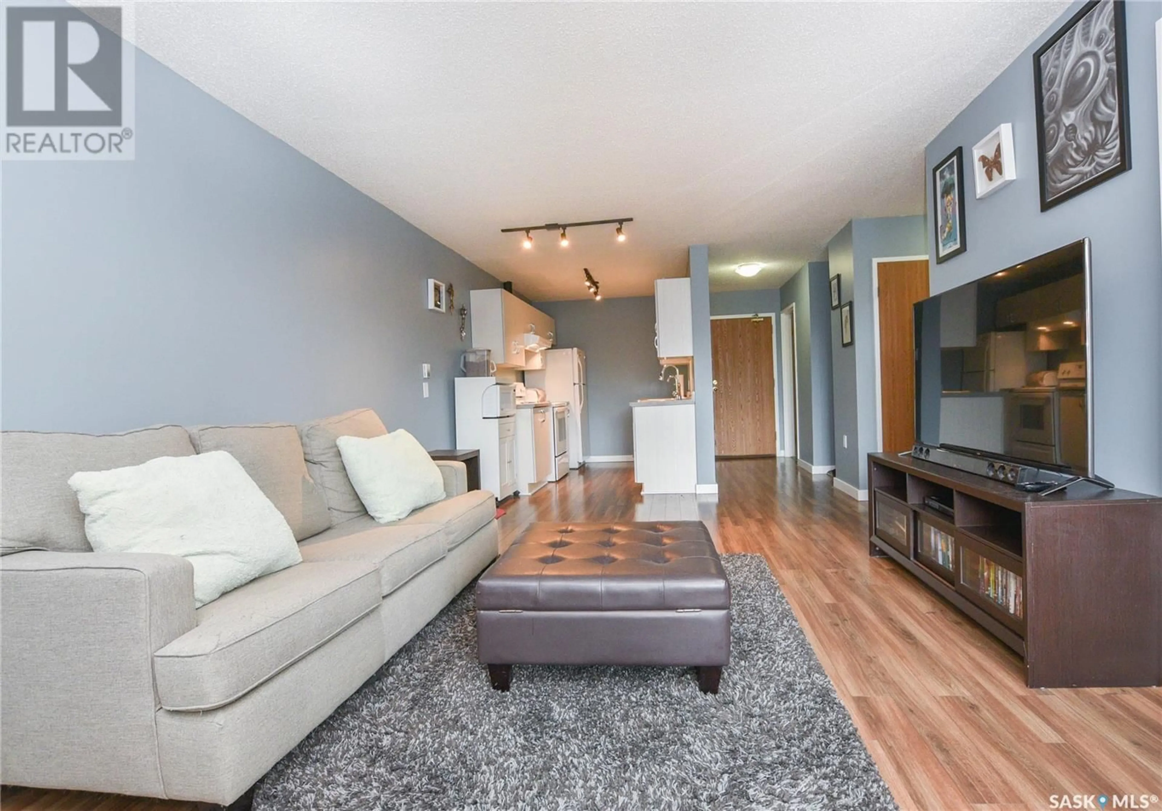 Living room with furniture, unknown for 304 - 3410 PARK STREET, Regina Saskatchewan S4V2M8