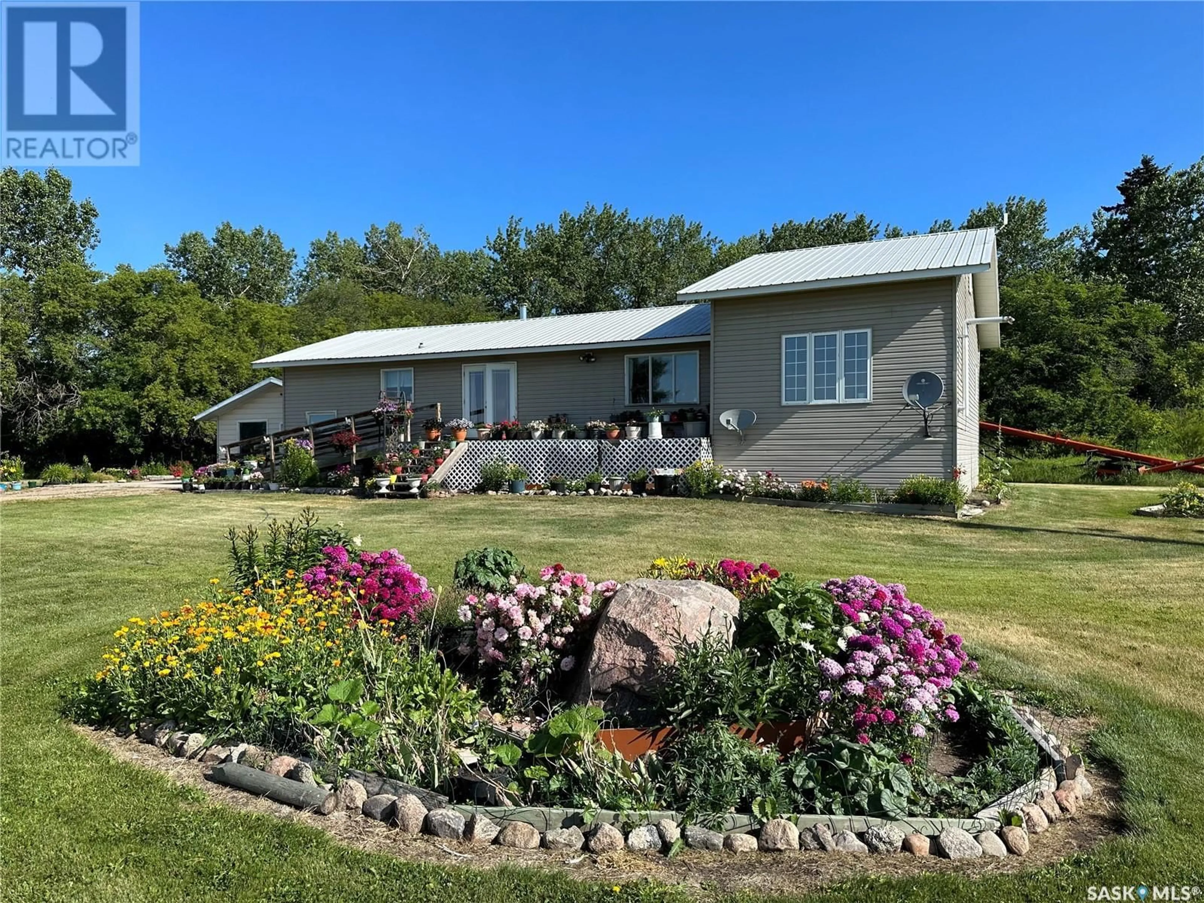 A pic from outside/outdoor area/front of a property/back of a property/a pic from drone, unknown for SANDER ACREAGE, Paddockwood Rm No. 520 Saskatchewan S0J1T0