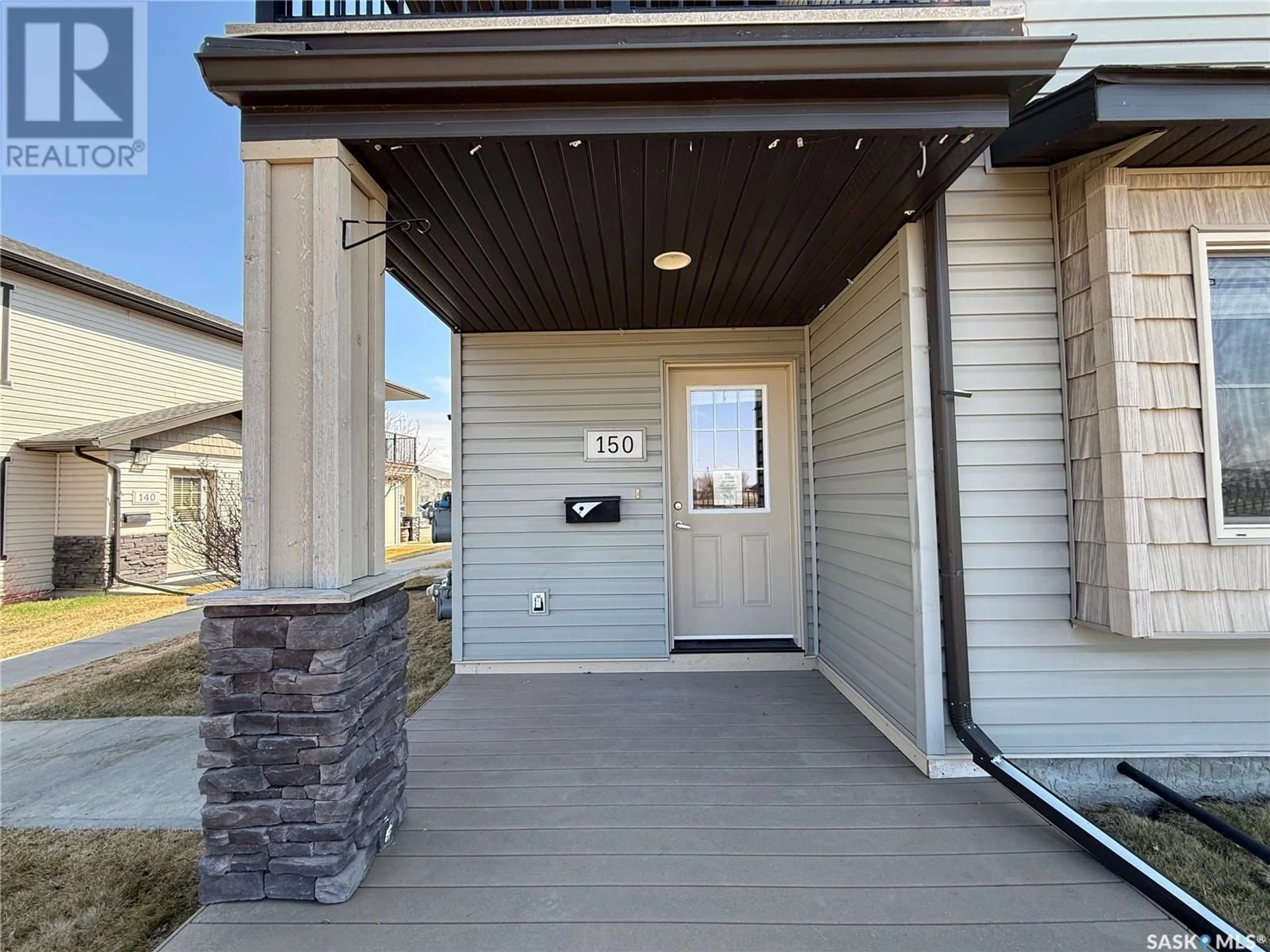 Indoor entryway for 150 5071 JAMES HILL ROAD, Regina Saskatchewan S4W0B9