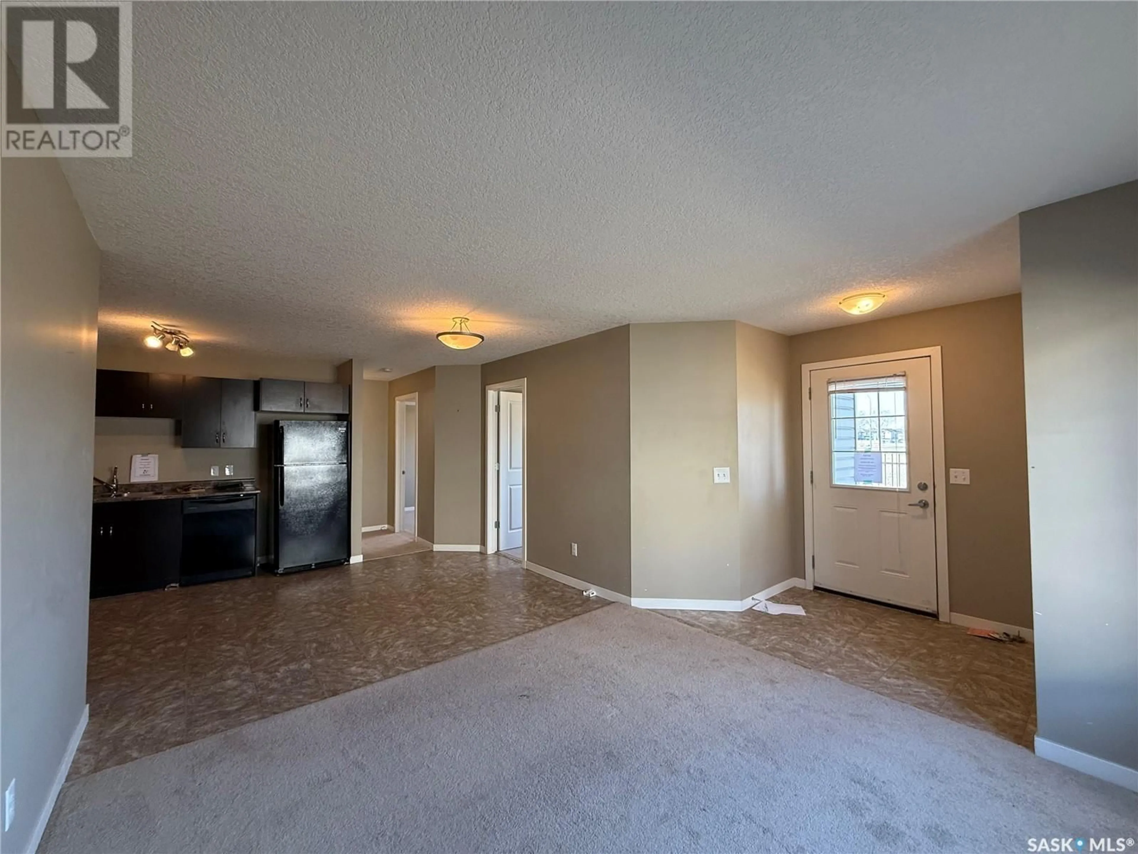 A pic of a room for 150 5071 JAMES HILL ROAD, Regina Saskatchewan S4W0B9