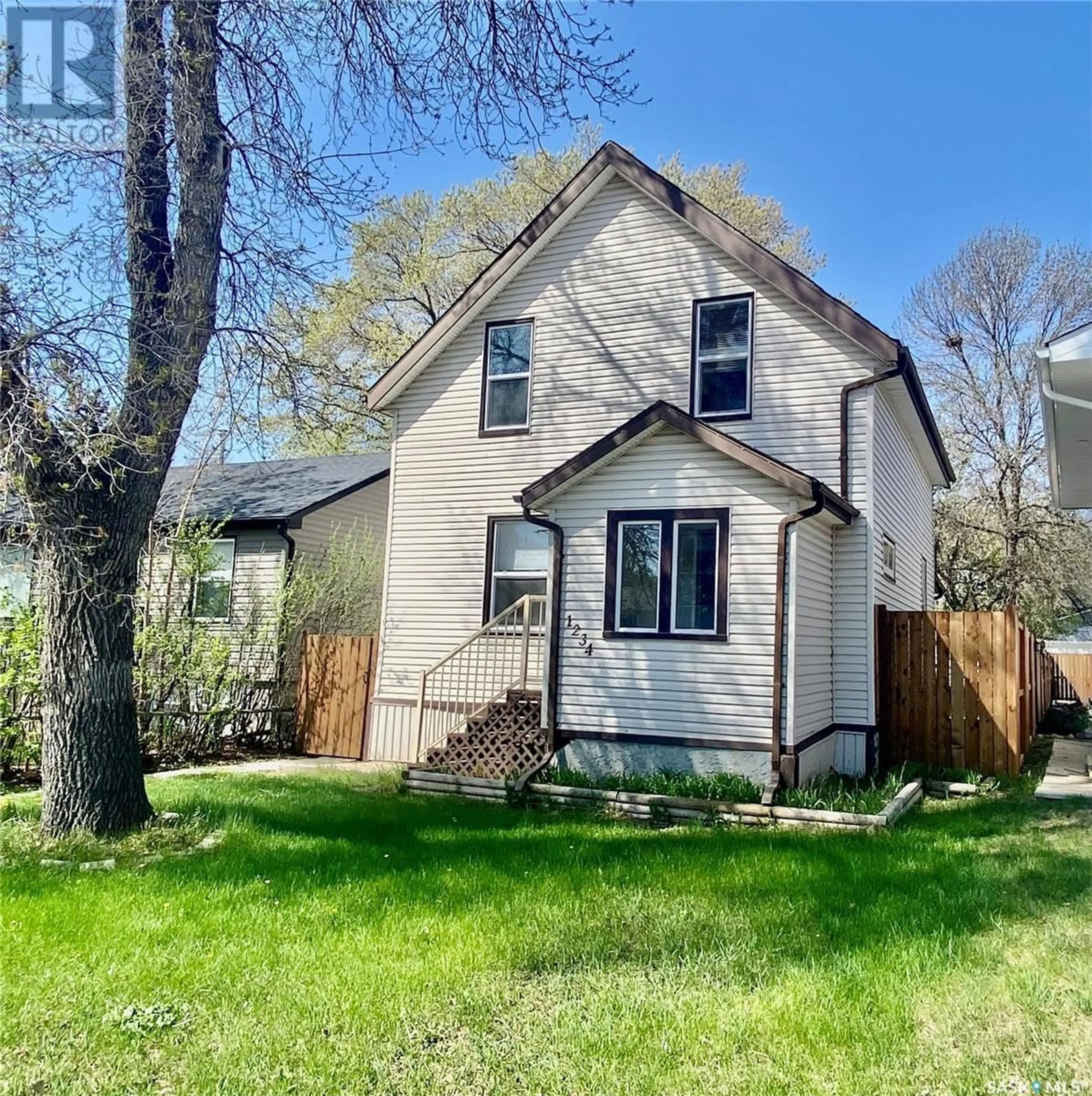 Unknown for 1234 ROYAL STREET, Regina Saskatchewan S4T4Z8