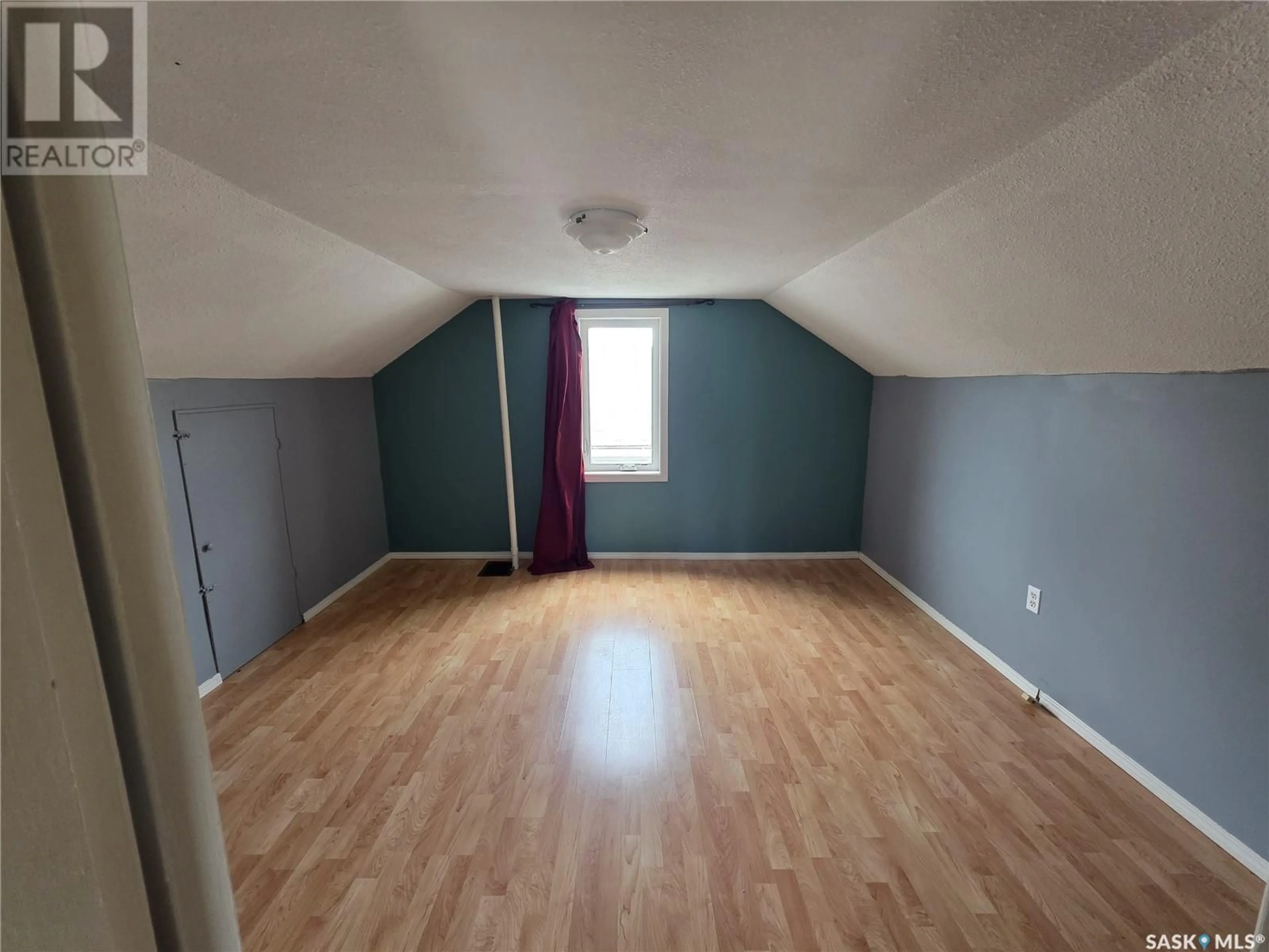 A pic of a room for E - 315 MCLEOD AVENUE, Melfort Saskatchewan S0E1A0