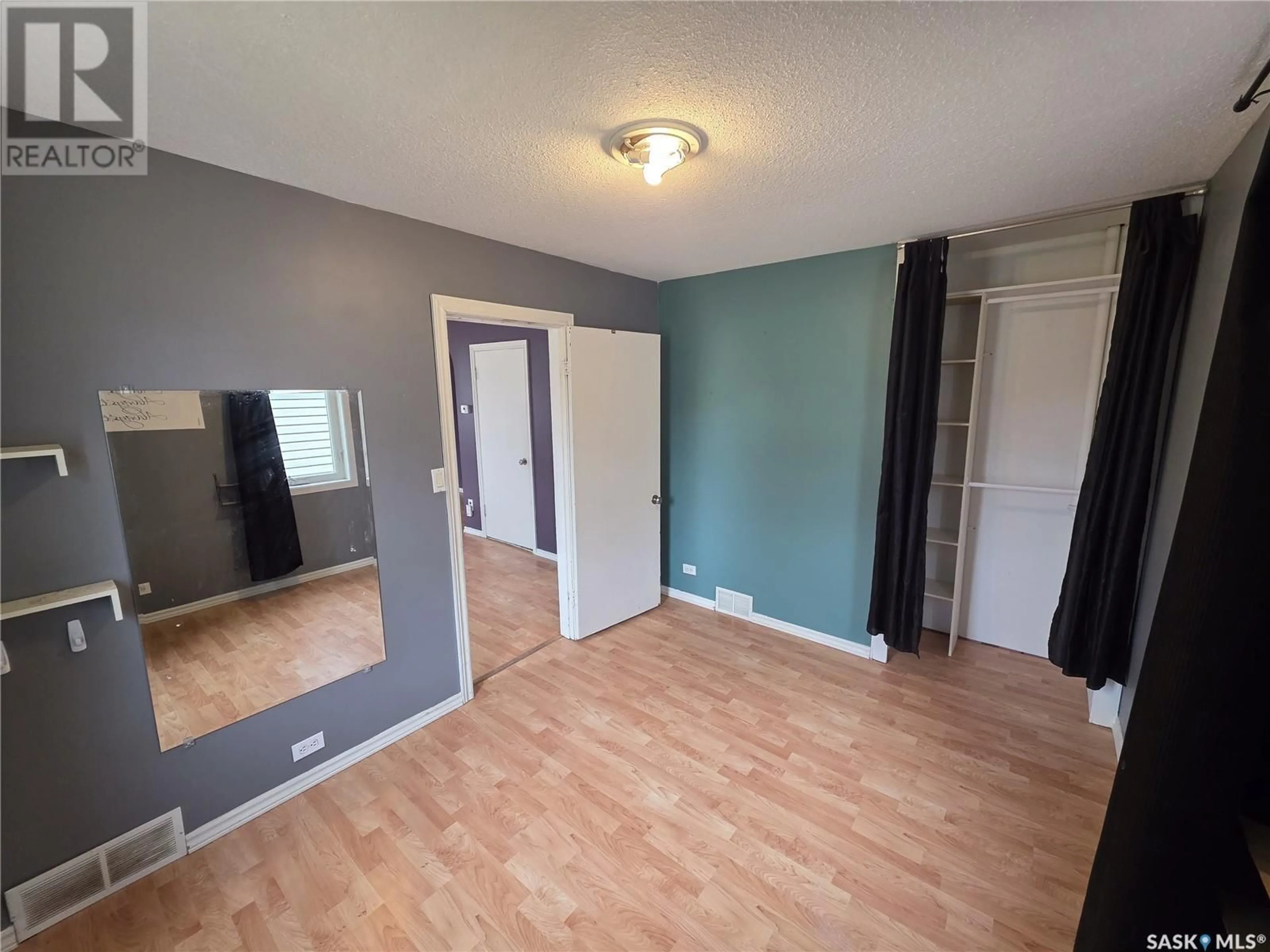 A pic of a room for E - 315 MCLEOD AVENUE, Melfort Saskatchewan S0E1A0