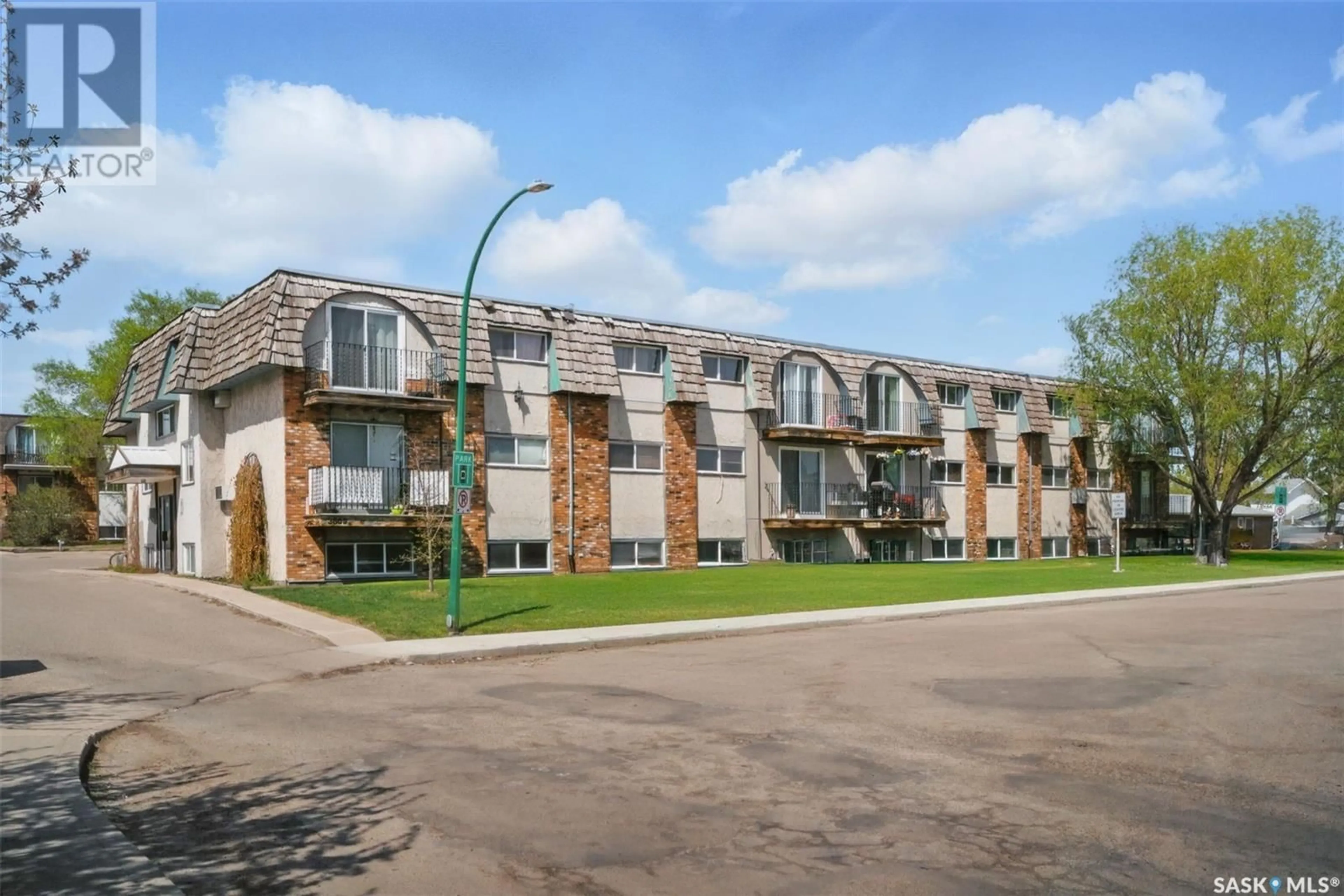 Unknown for 4 - 3809 LUTHER PLACE, Saskatoon Saskatchewan S7H4B1