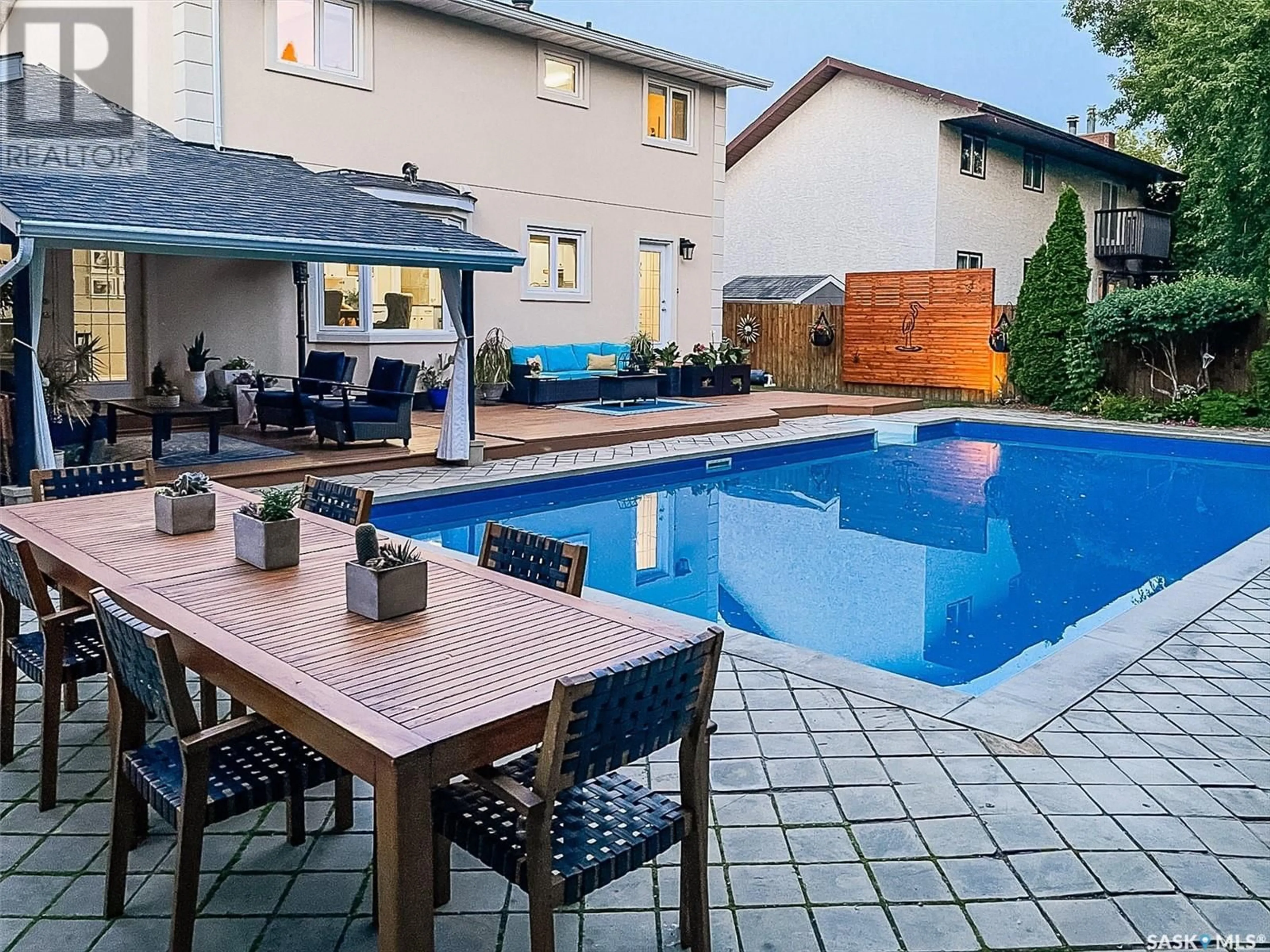 Patio, street for 306 NOKOMIS PLACE, Saskatoon Saskatchewan S7K5E2