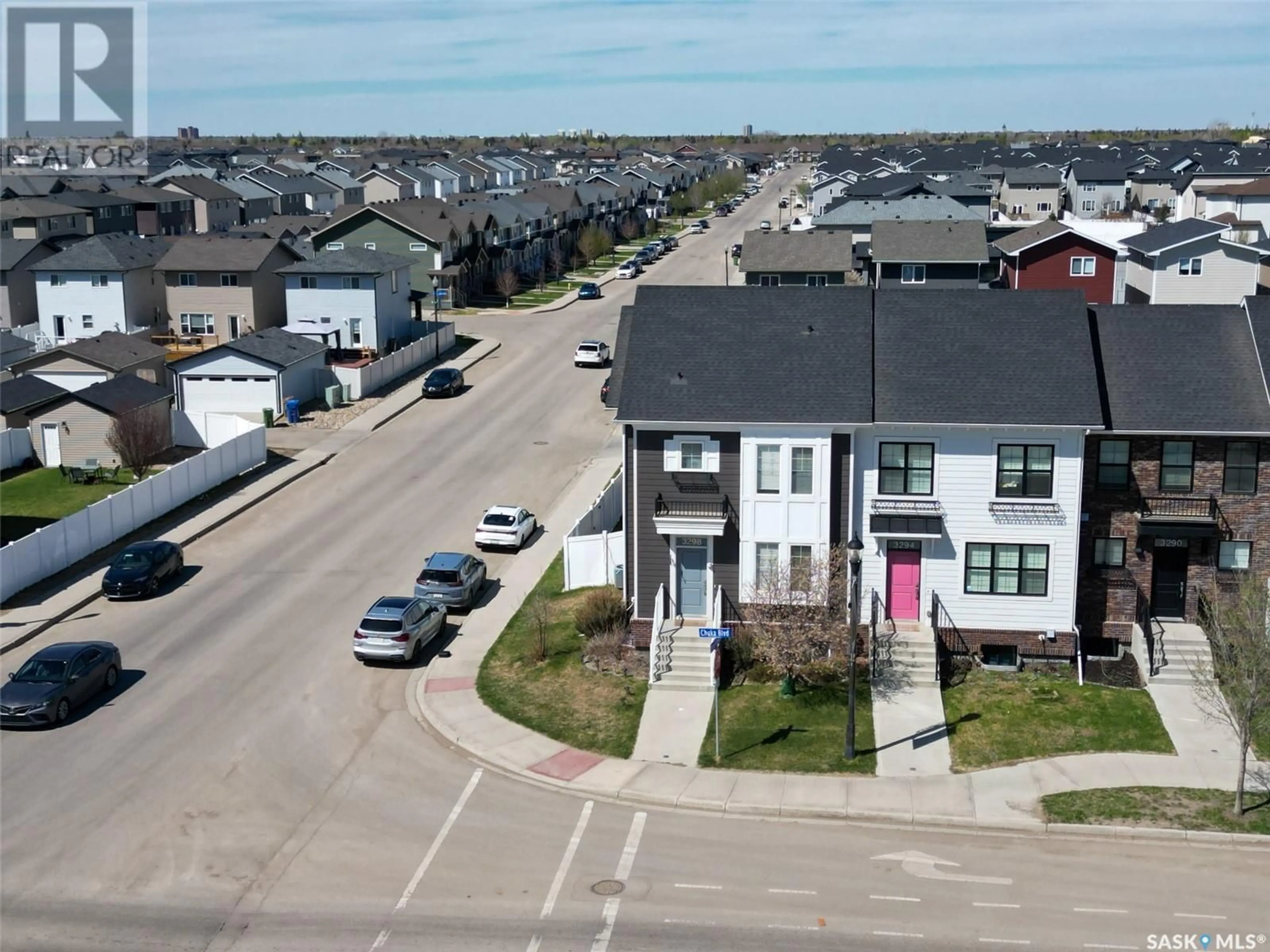 A pic from outside/outdoor area/front of a property/back of a property/a pic from drone, street for 3298 CHUKA BOULEVARD, Regina Saskatchewan S4V3S6