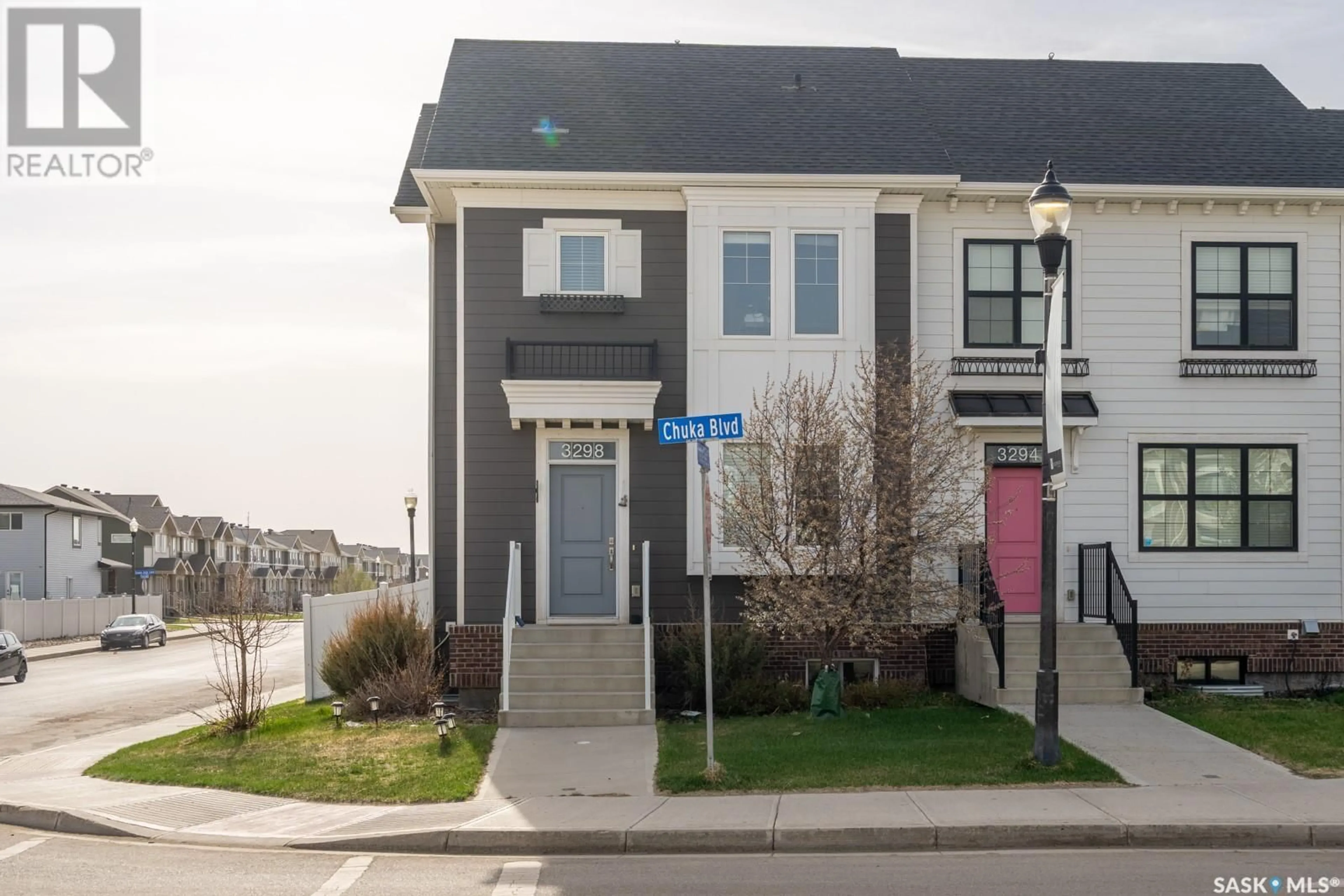 Home with vinyl exterior material, street for 3298 CHUKA BOULEVARD, Regina Saskatchewan S4V3S6
