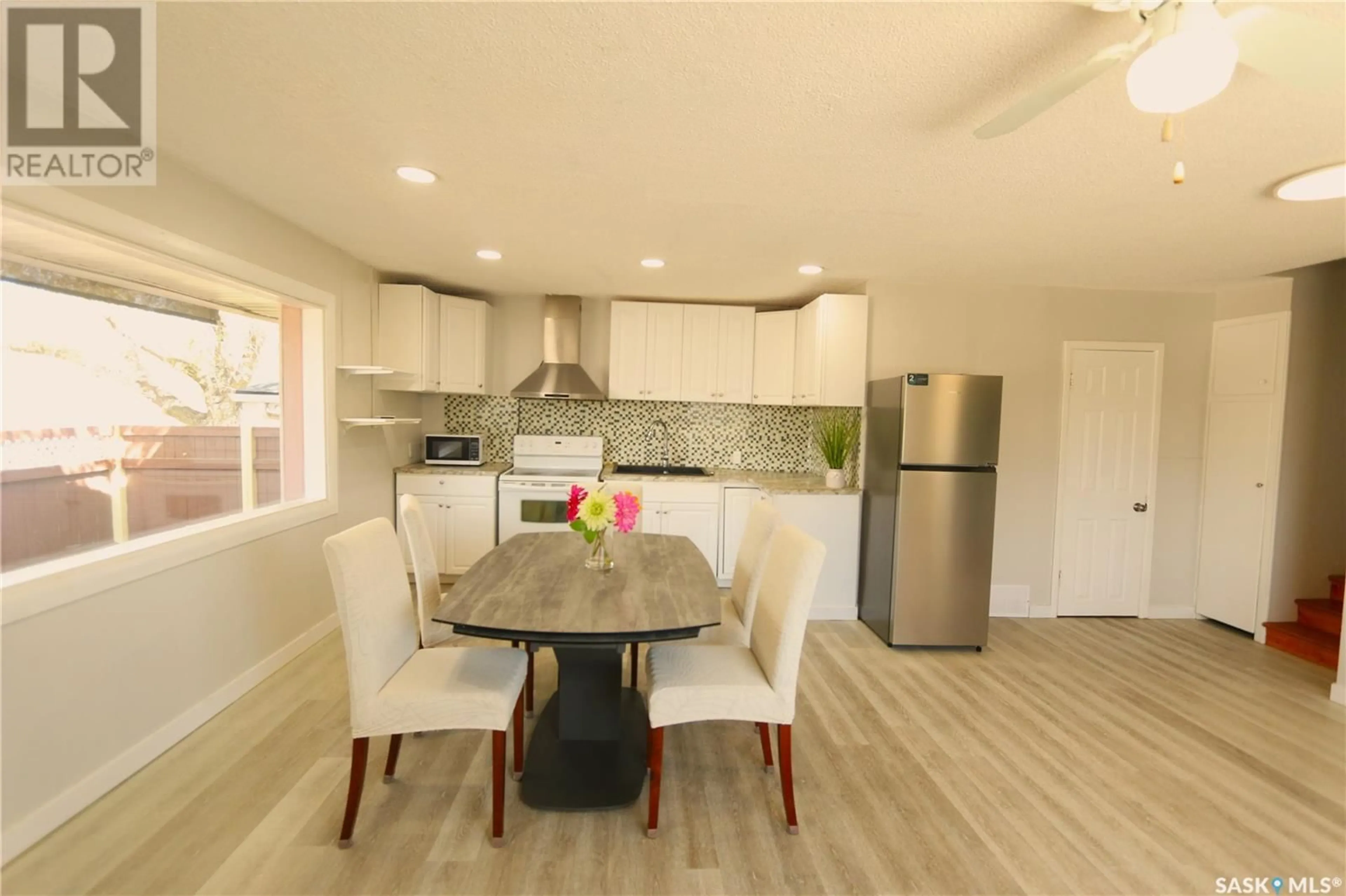 Open concept kitchen, unknown for 271 BROAD STREET, Regina Saskatchewan S4R1X1