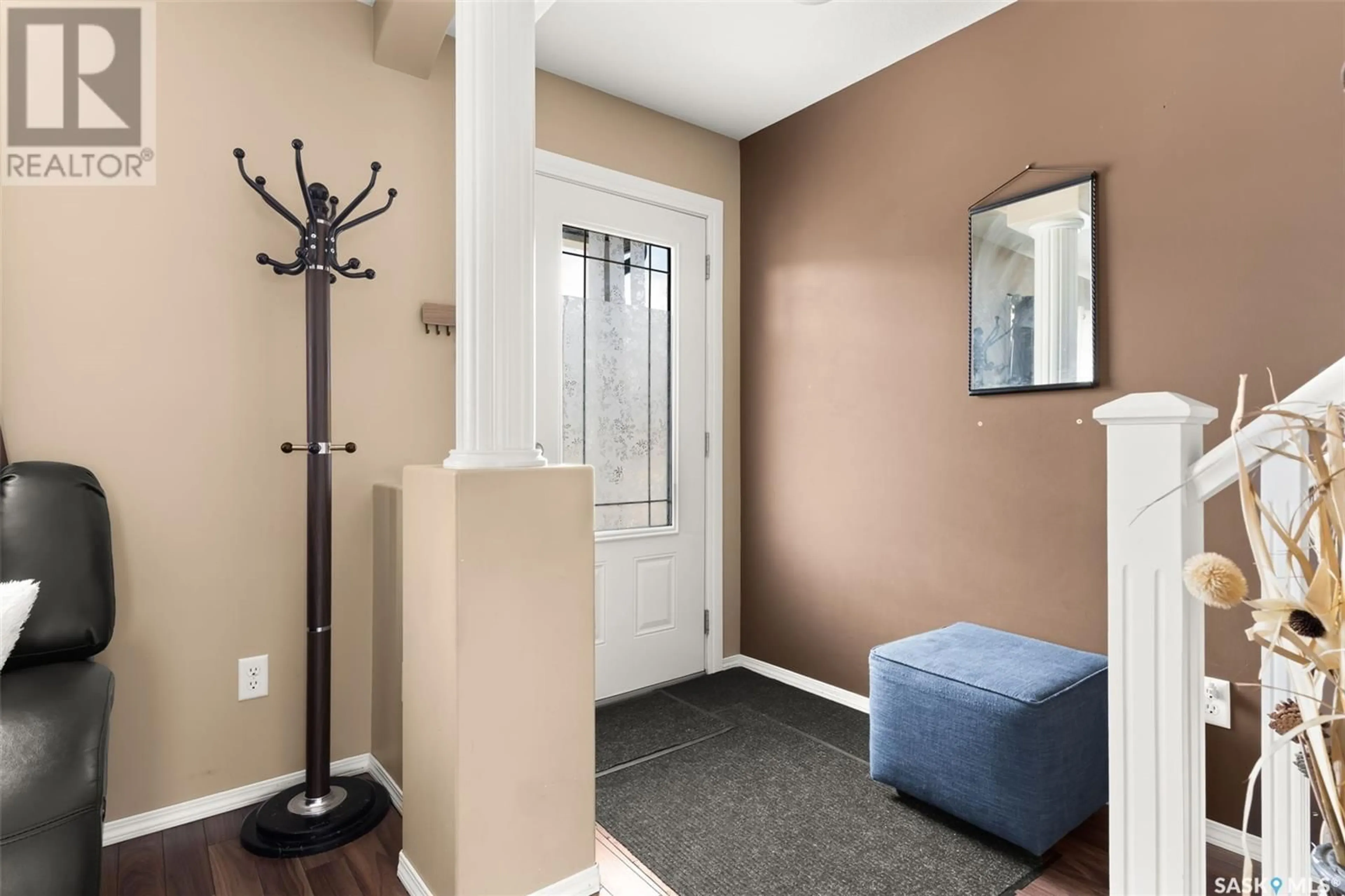 Indoor entryway for 56 4500 CHILD AVENUE, Regina Saskatchewan S4X0A8