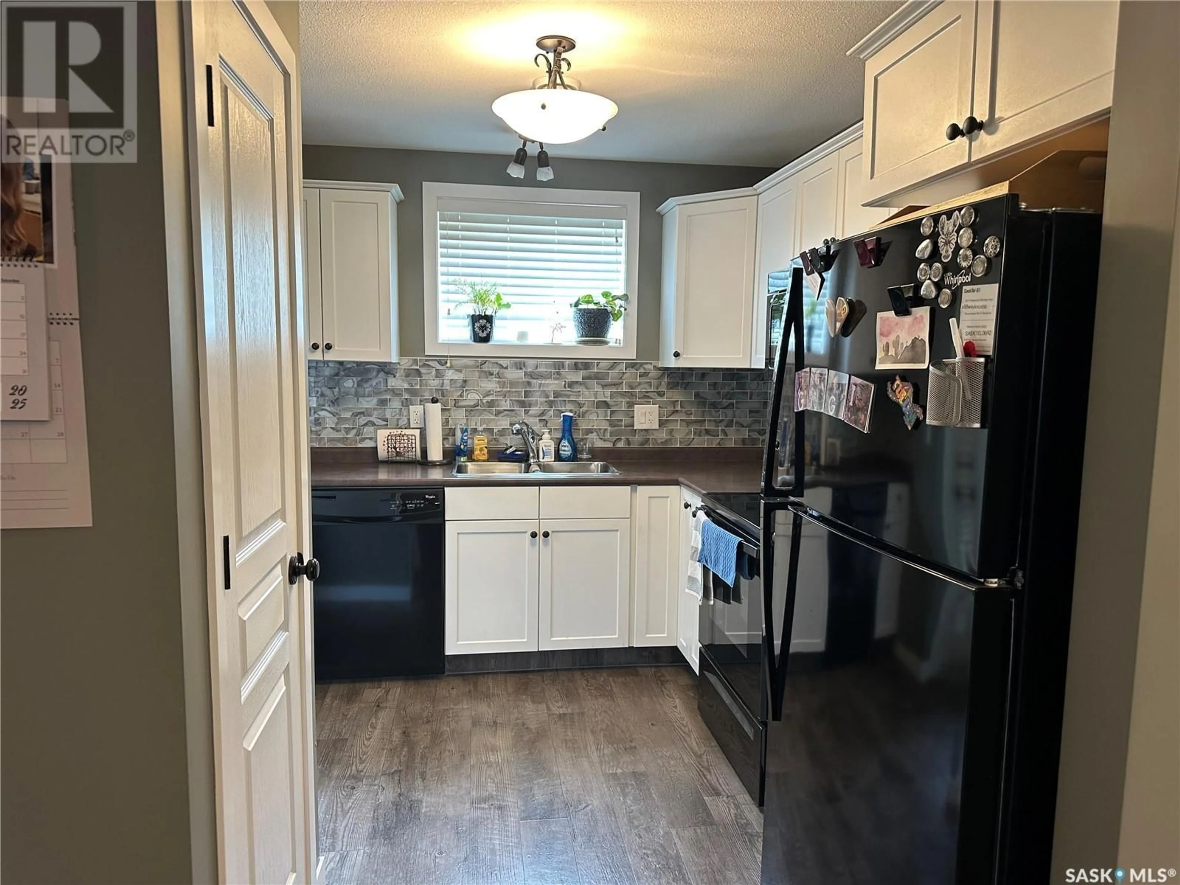 Unknown for 39 5004 JAMES HILL ROAD, Regina Saskatchewan S4W0E8