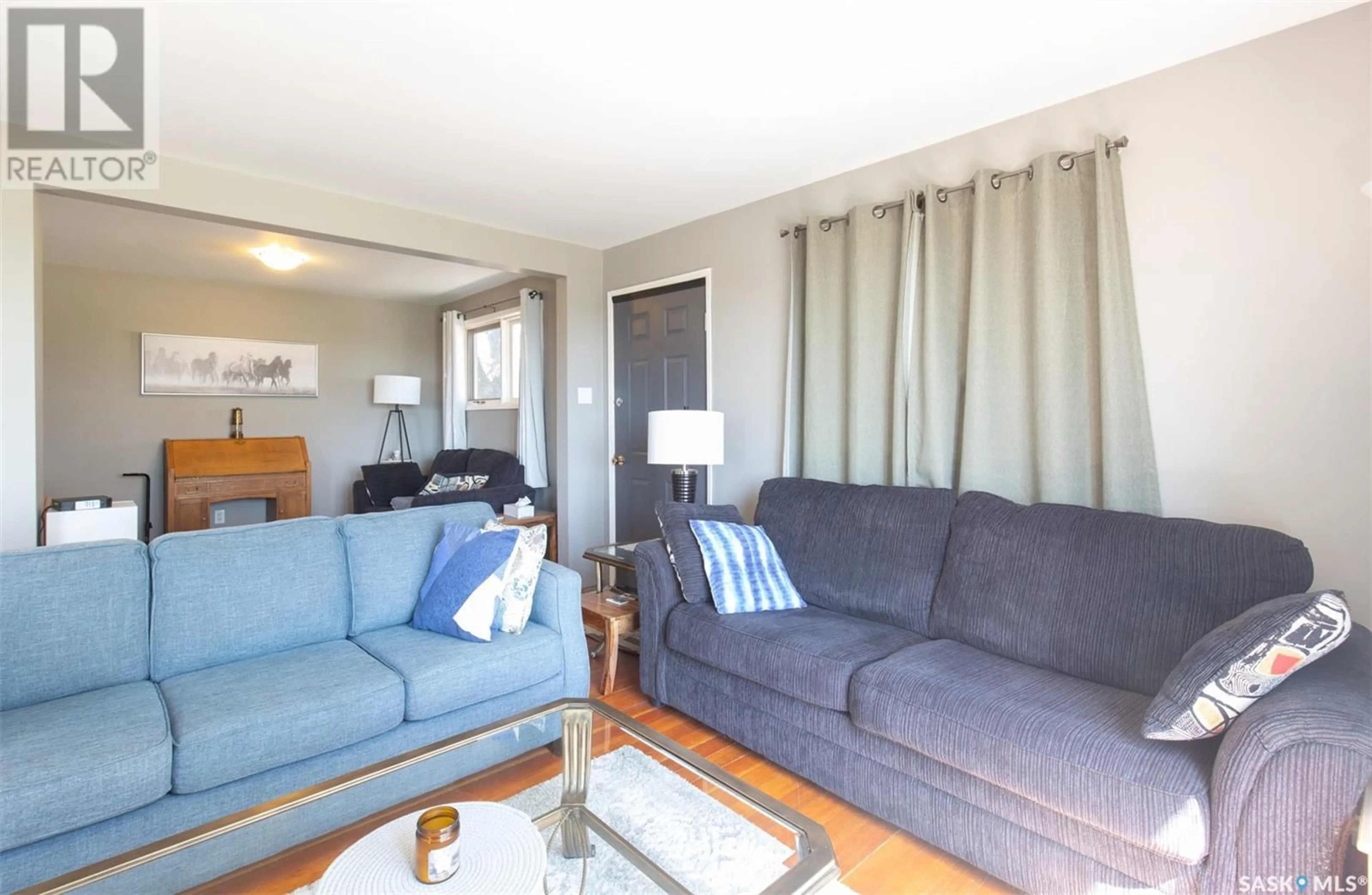 Living room with furniture, unknown for 820 SKIPTON ROAD, Moose Jaw Saskatchewan S6H5T7