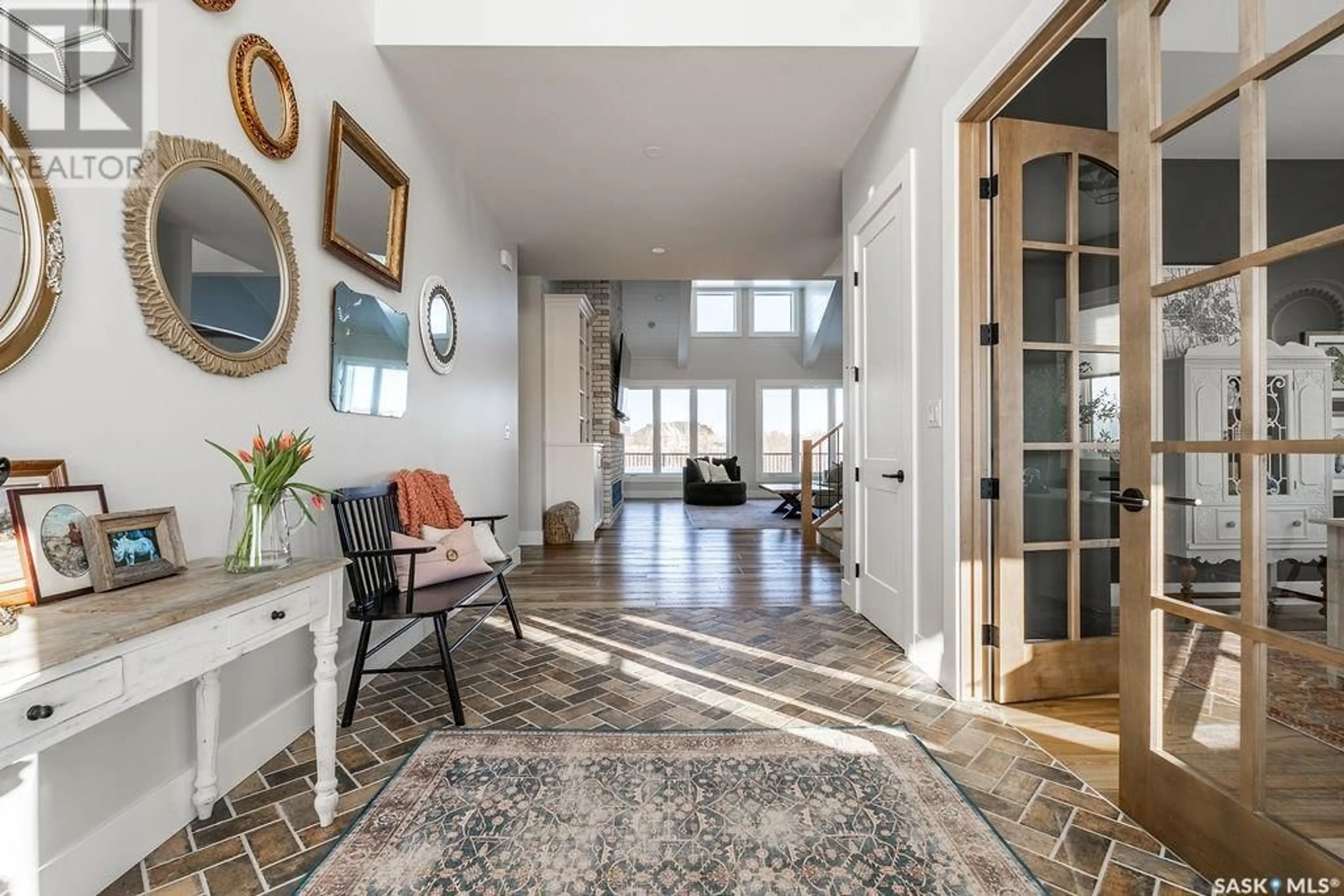 Indoor entryway for 43 APPLEWOOD COURT, Corman Park Rm No. 344 Saskatchewan S7V0X4