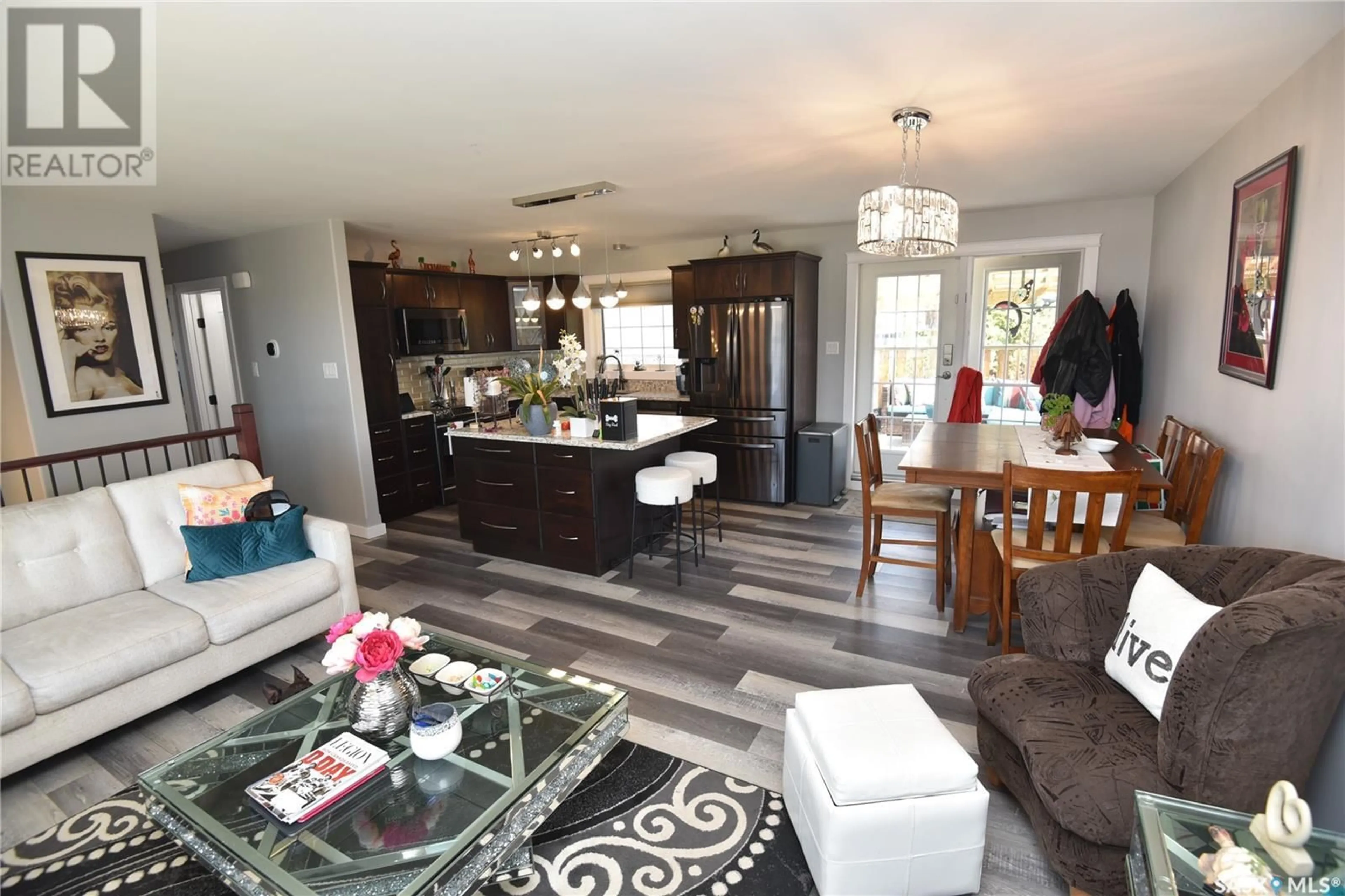Open concept kitchen, unknown for 1311 2ND STREET, Nipawin Saskatchewan S0E1E0