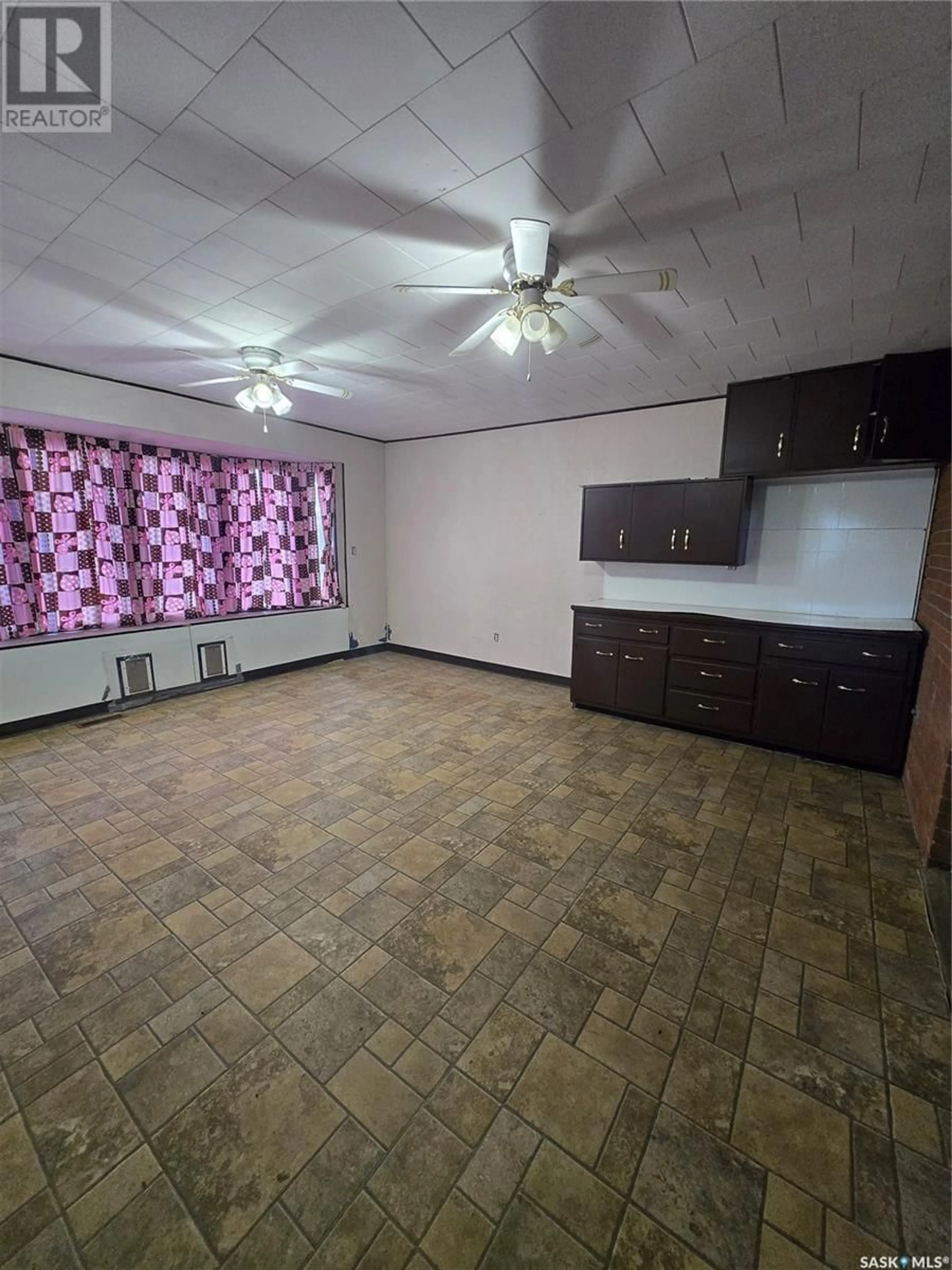 A pic of a room for 901 QUEEN STREET, Estevan Saskatchewan S4A2A1