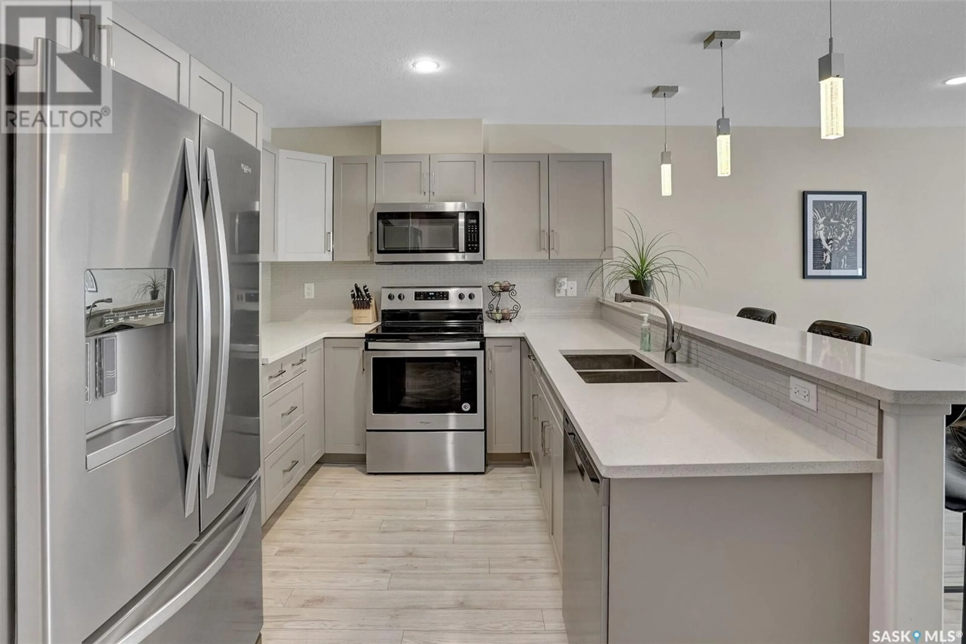 Open concept kitchen, unknown for 4000 - 339 SANDHILL CRESCENT, Regina Saskatchewan S4V3N4